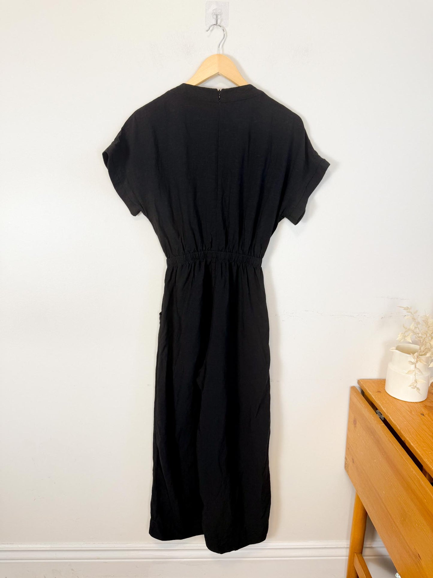 Melow Slow Fashion "Elka Jumpsuit in Black" (Size XS/S)