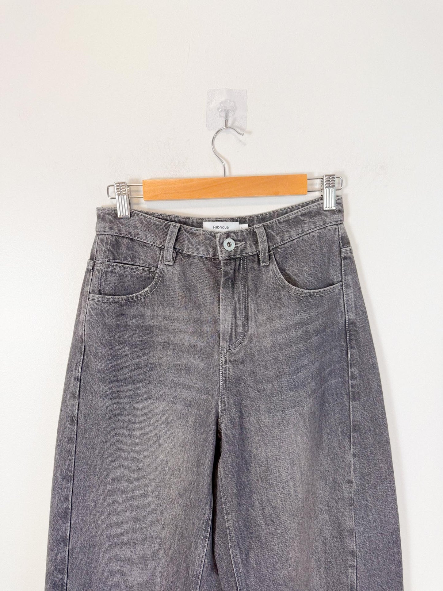 Fabrique Sustainable Barrel Leg Jeans in Faded Black Wash (Size S)