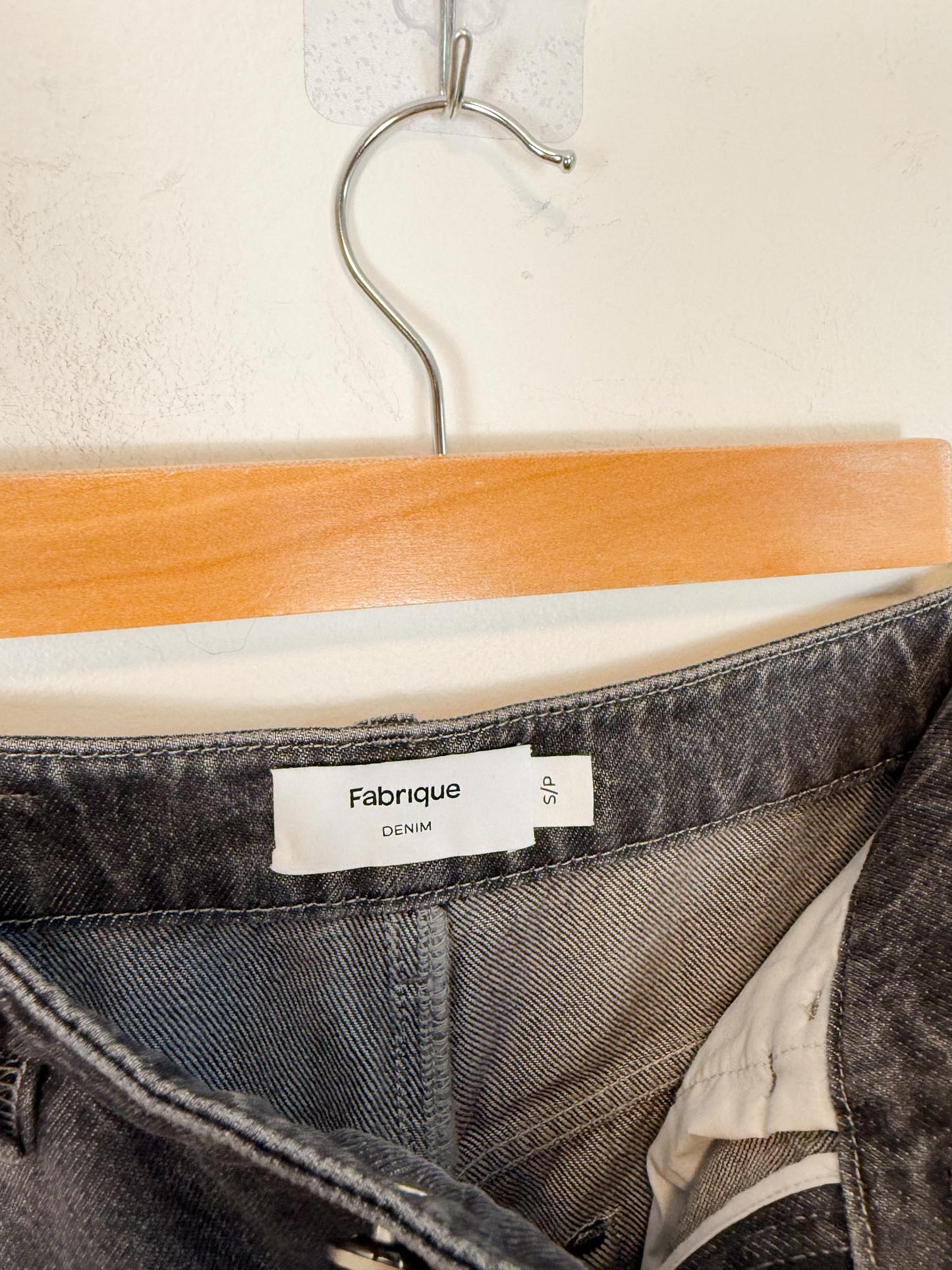 Fabrique Sustainable Barrel Leg Jeans in Faded Black Wash (Size S)