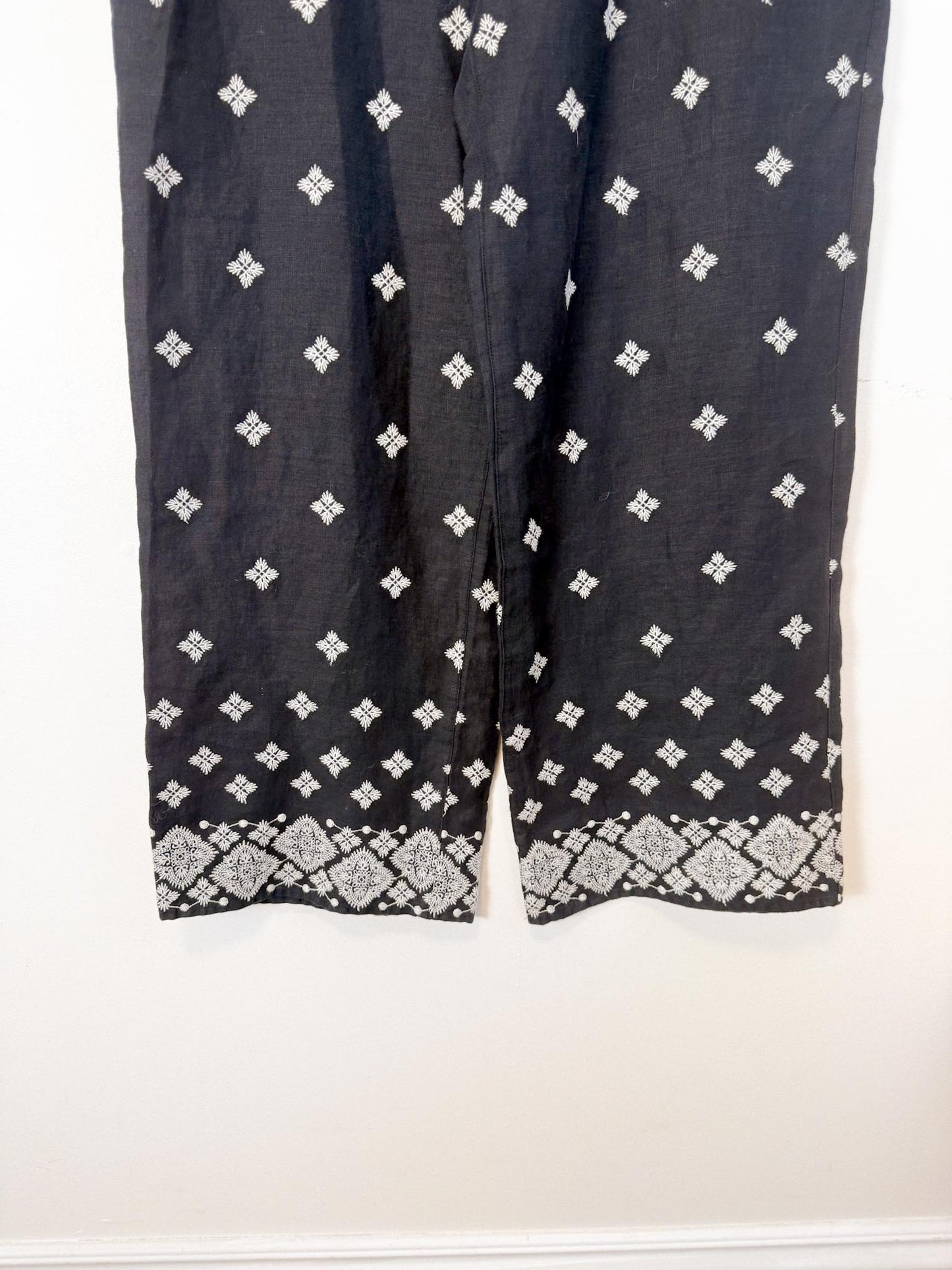 Rachel Zoe Embroidered Wide Leg Linen Pants in Black (Size 12)