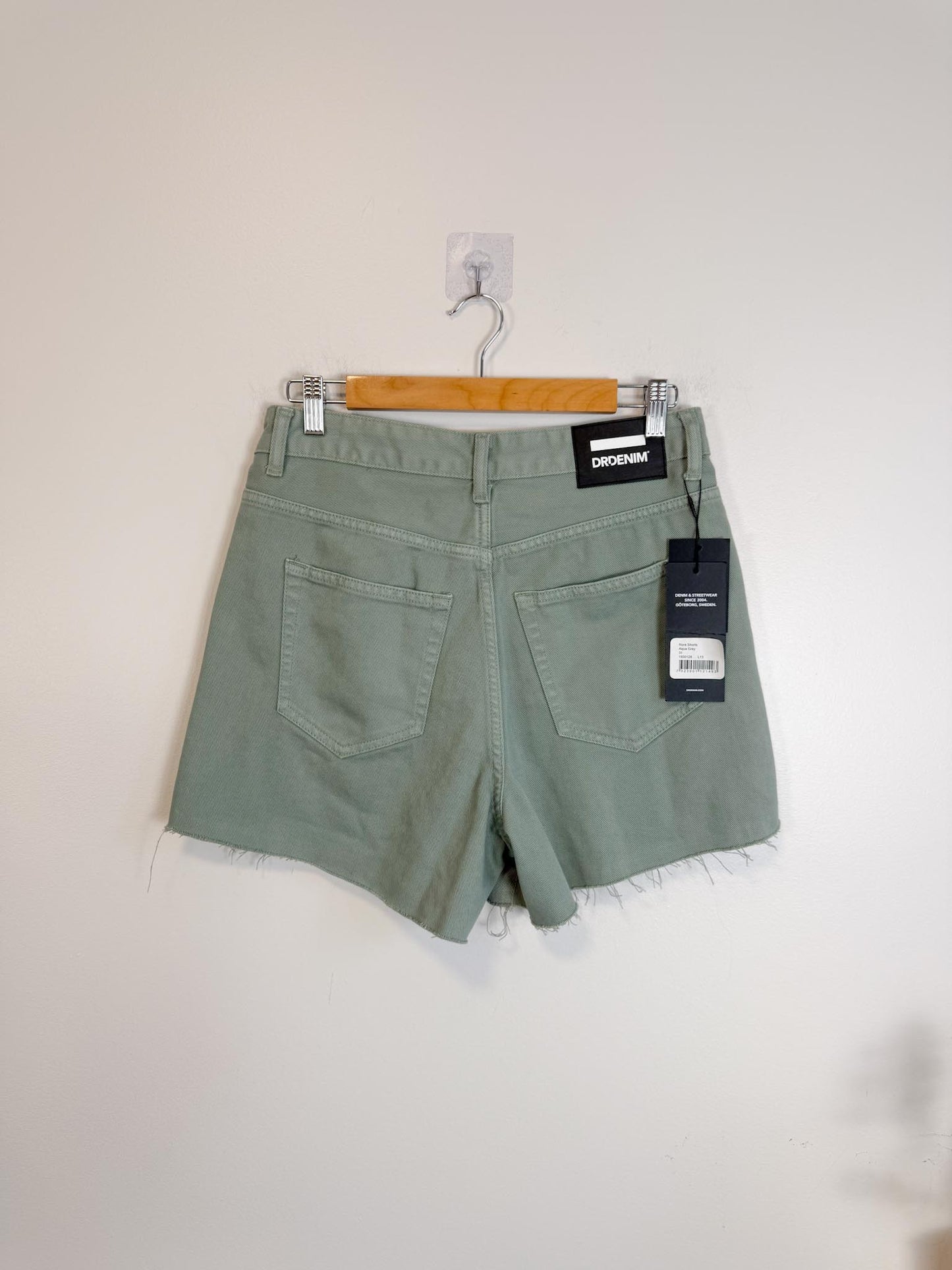 DRDENIM "Nora Shorts in Aqua Grey" NWT (Size 31)