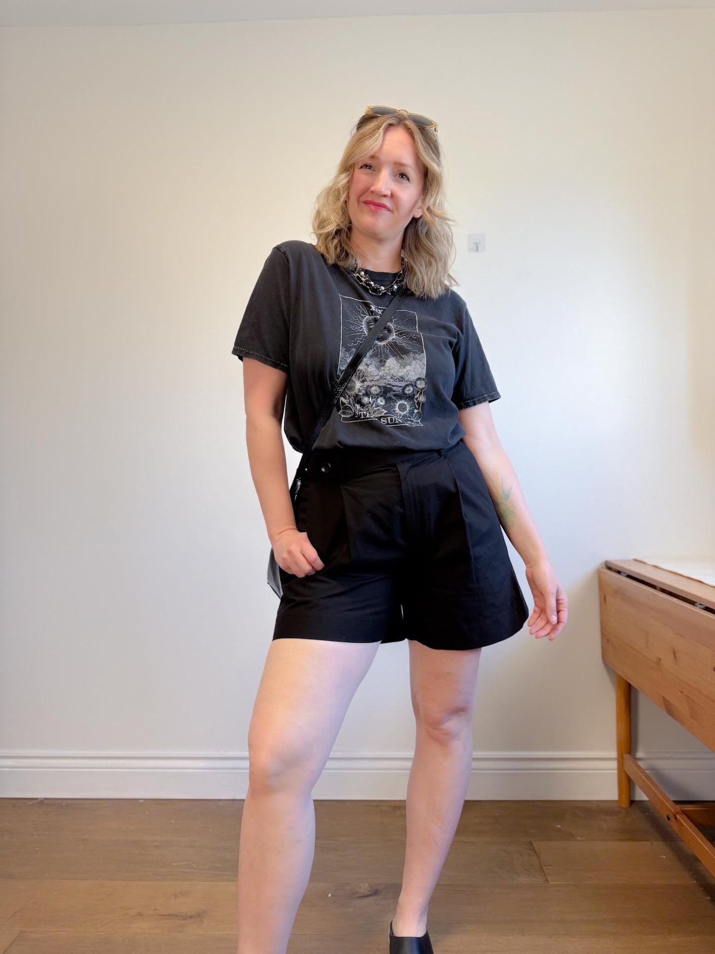 Proenza Schouler Designer Cotton/Linen Shorts in Black (Size L)