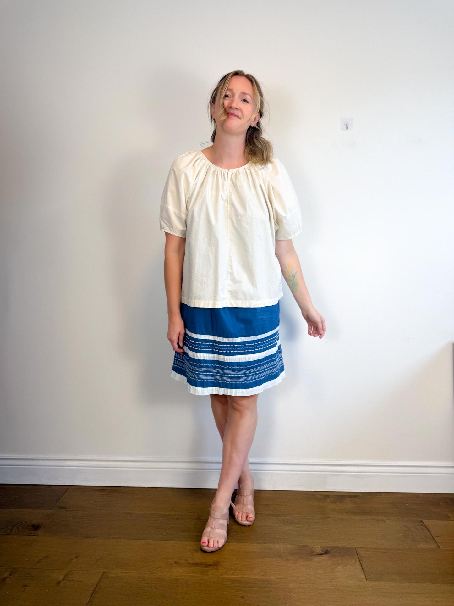Gap Wide Sleeve Blouse in Neutral (Size XL)