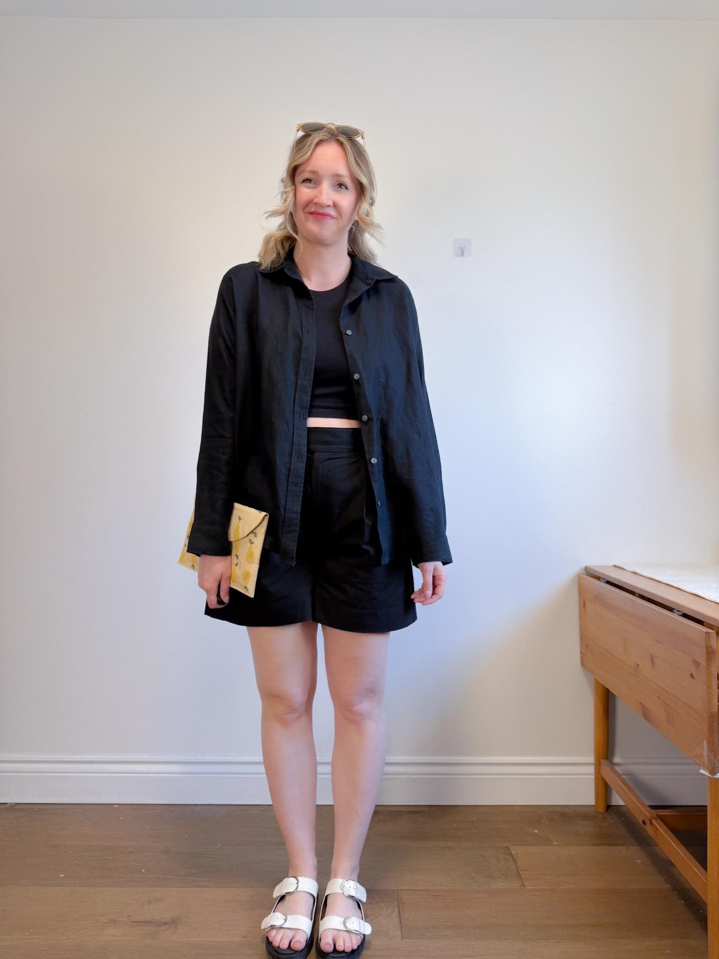 Hudson North Oversized Linen Blouse in Black (Size 1X)