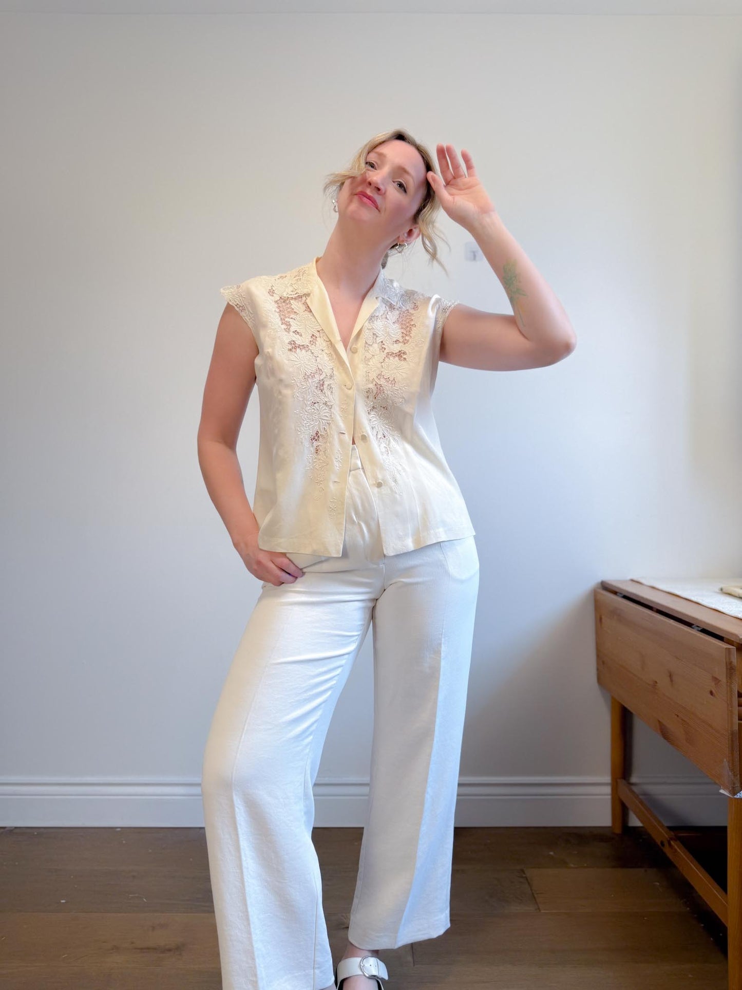 Vintage 70s Silk Lace Blouse (Size M/L)