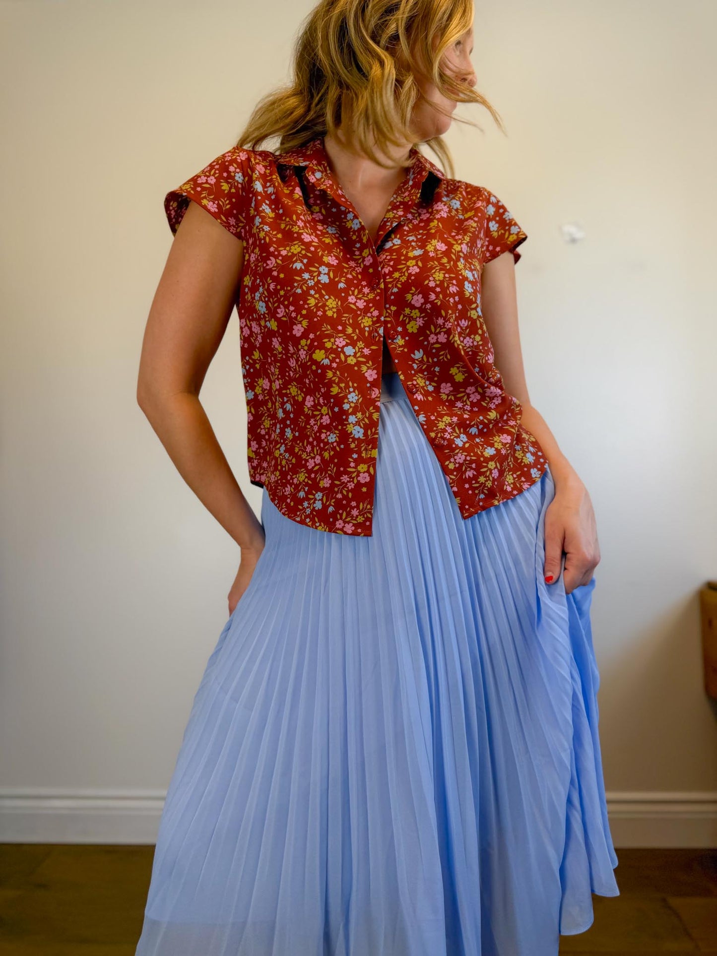 Princess Highway Floral Short Sleeve Blouse (Size M/L)