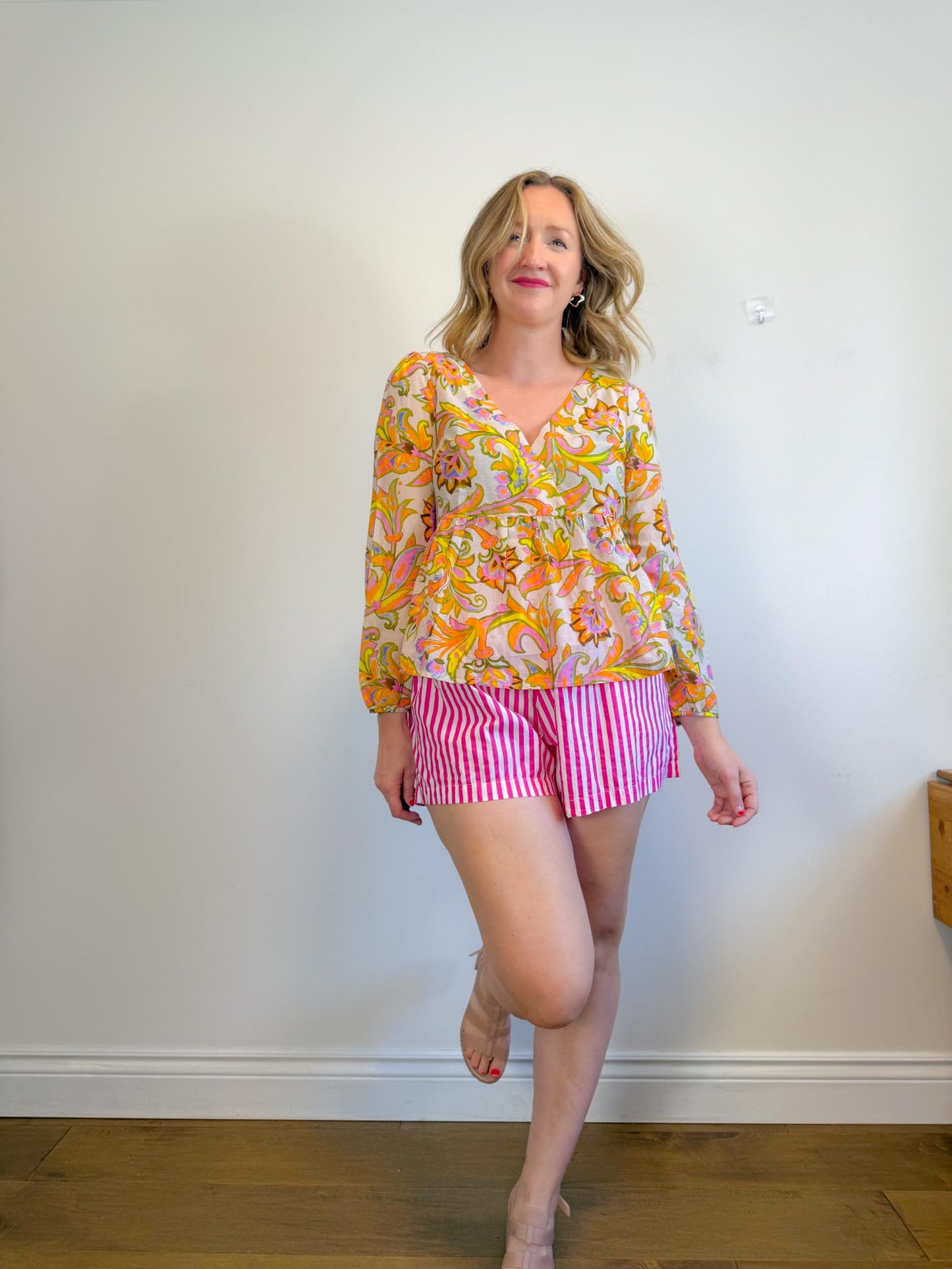 J.Crew Lightweight Silk Blend Blouse in Pastel Floral (Size M)