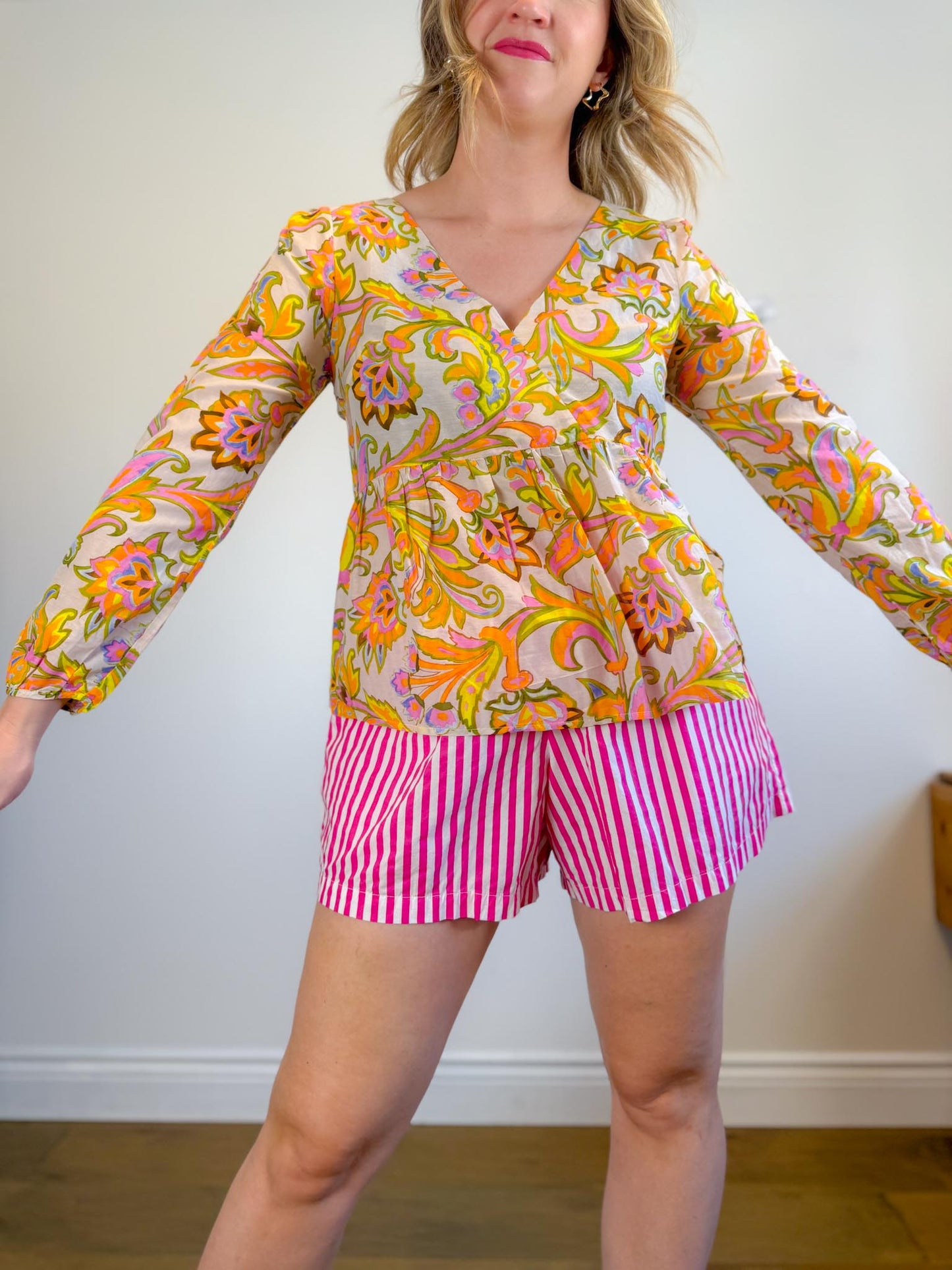J.Crew Lightweight Silk Blend Blouse in Pastel Floral (Size M)