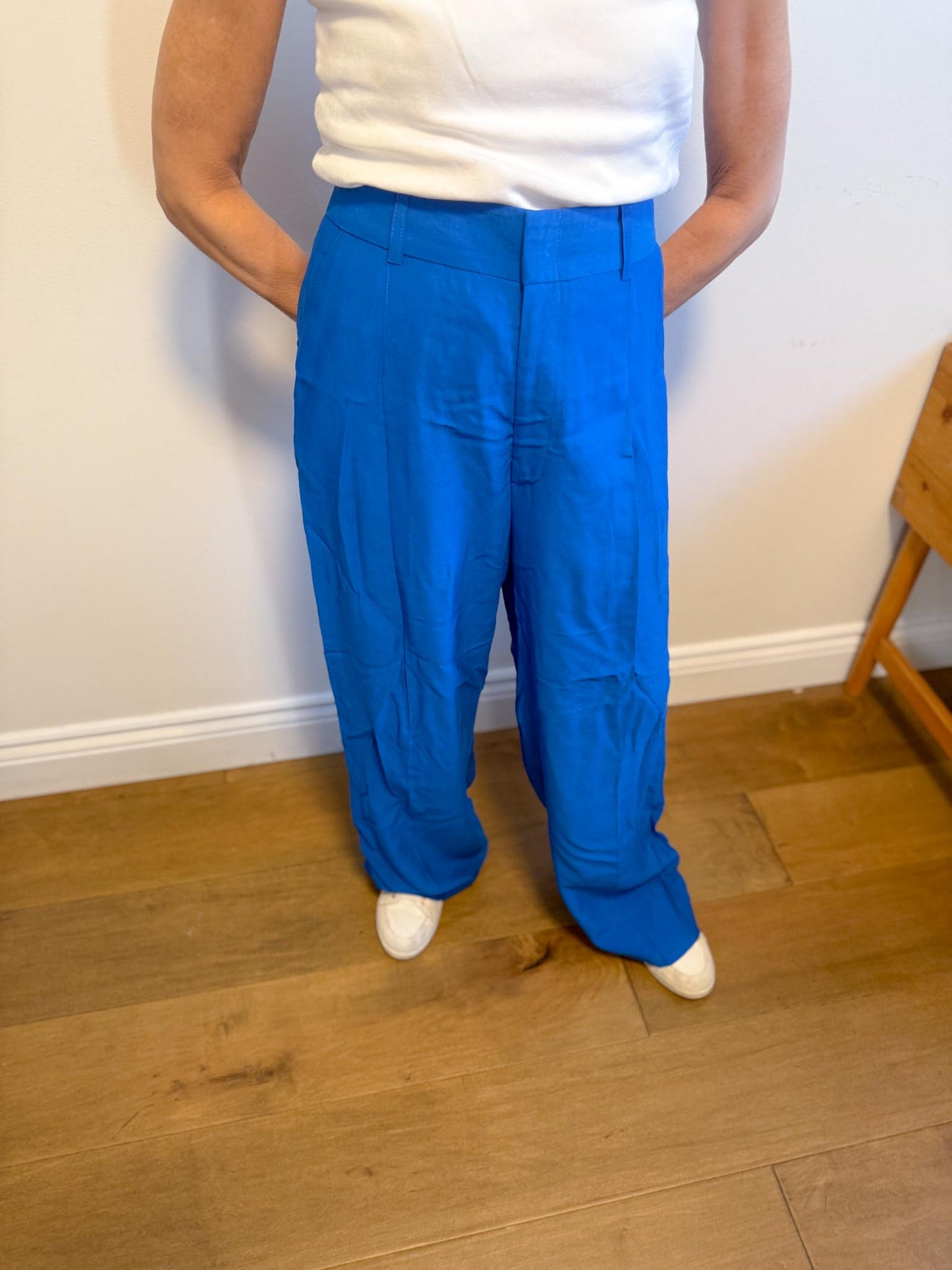 SYMTHE Designer Pleated Wide Leg Trousers in Aegean Blue (Size S/M)