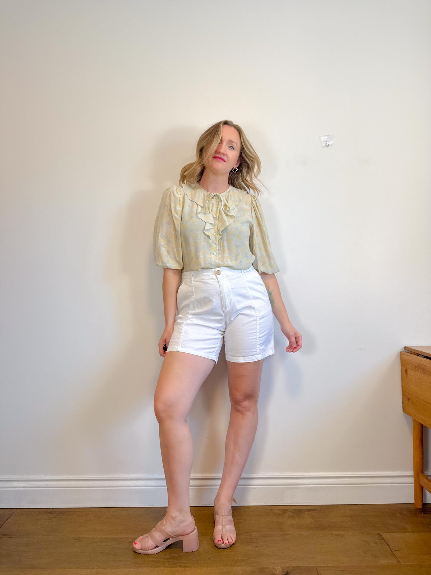 Wilfred Silk Ruffle Collar Blouse in Pastel Green/Yellow (Size M)