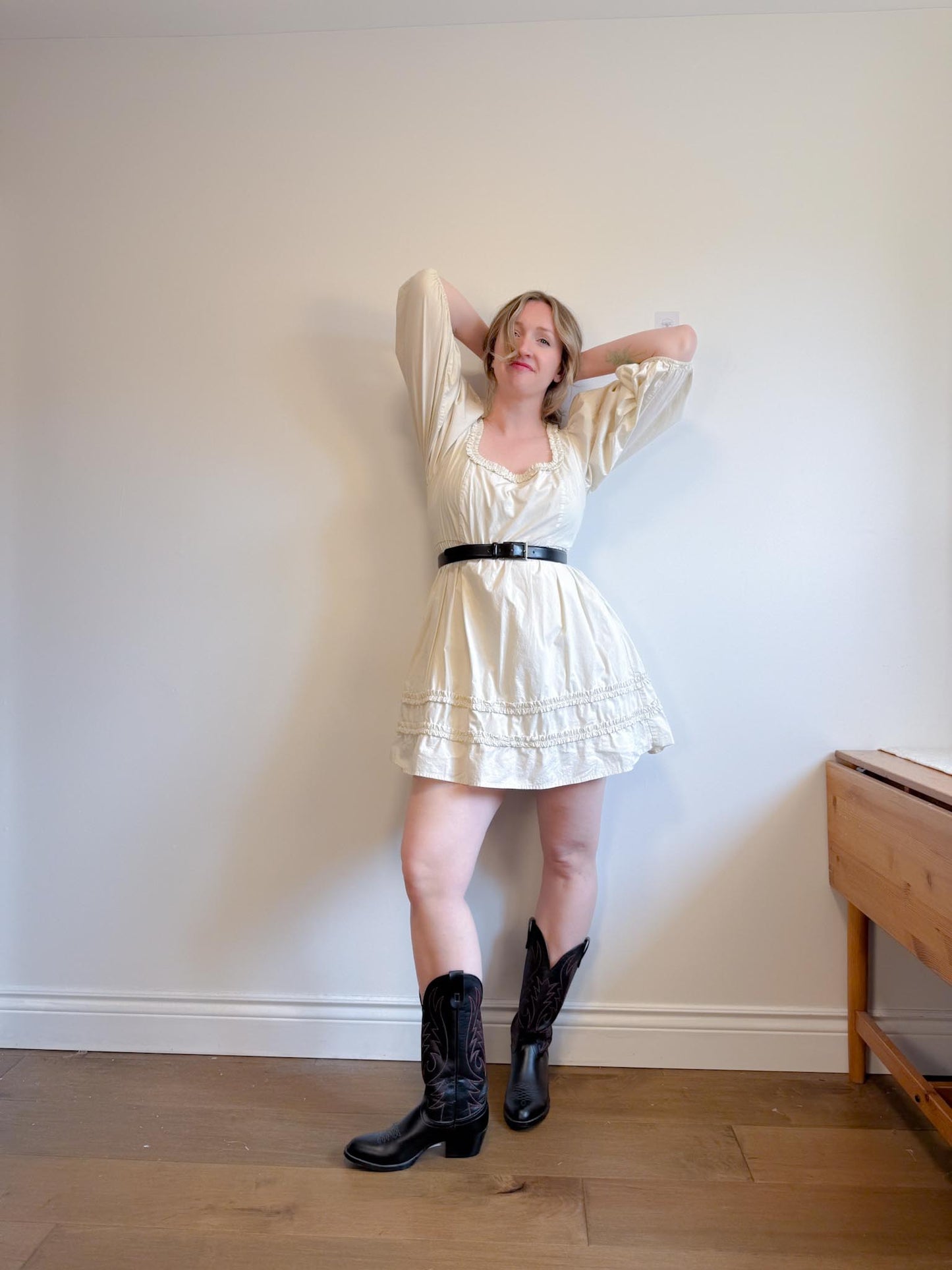 Gap Babydoll Puff Sleeve Mini Dress in Beige (Size L)