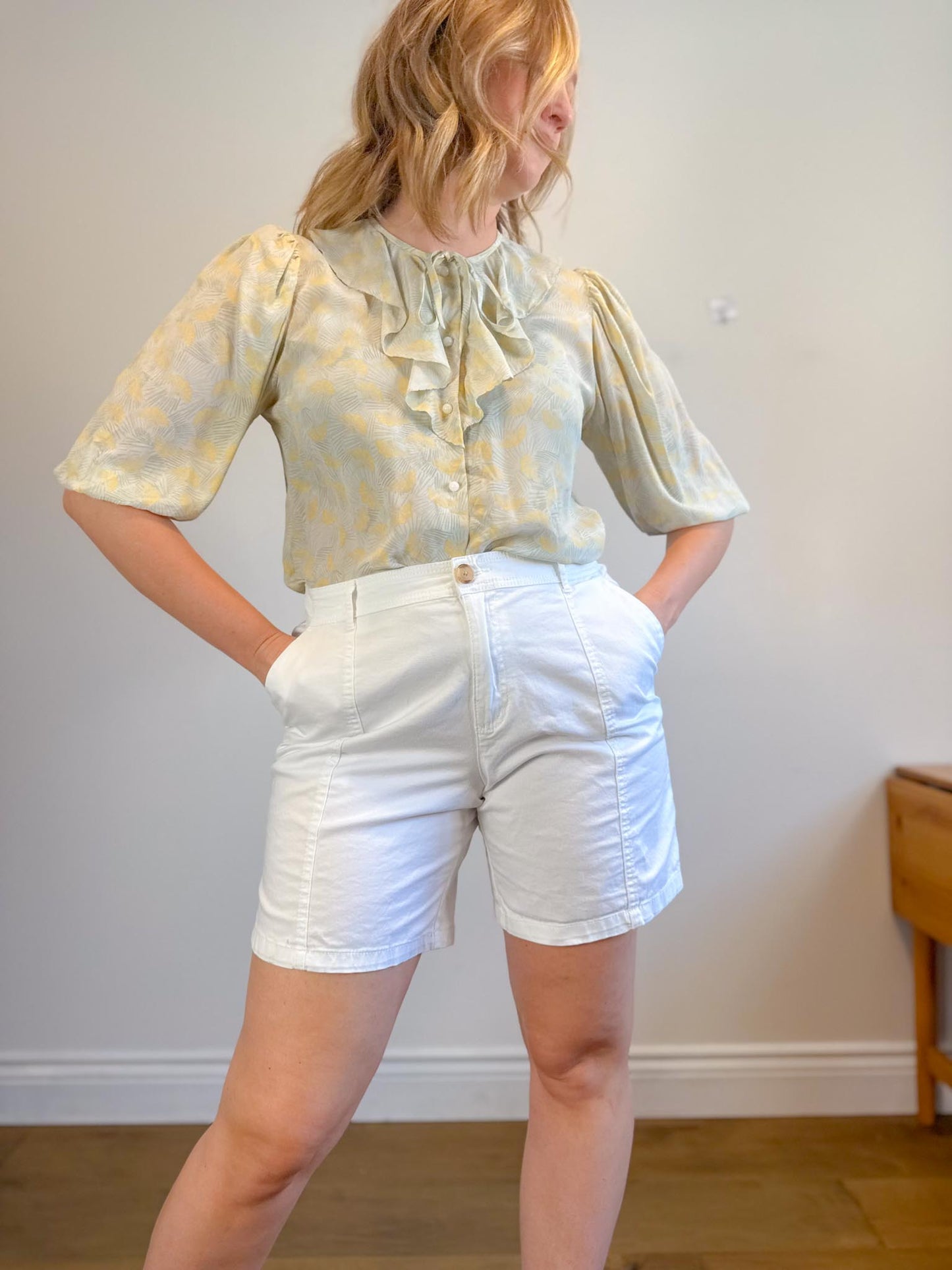 Wilfred Silk Ruffle Collar Blouse in Pastel Green/Yellow (Size M)