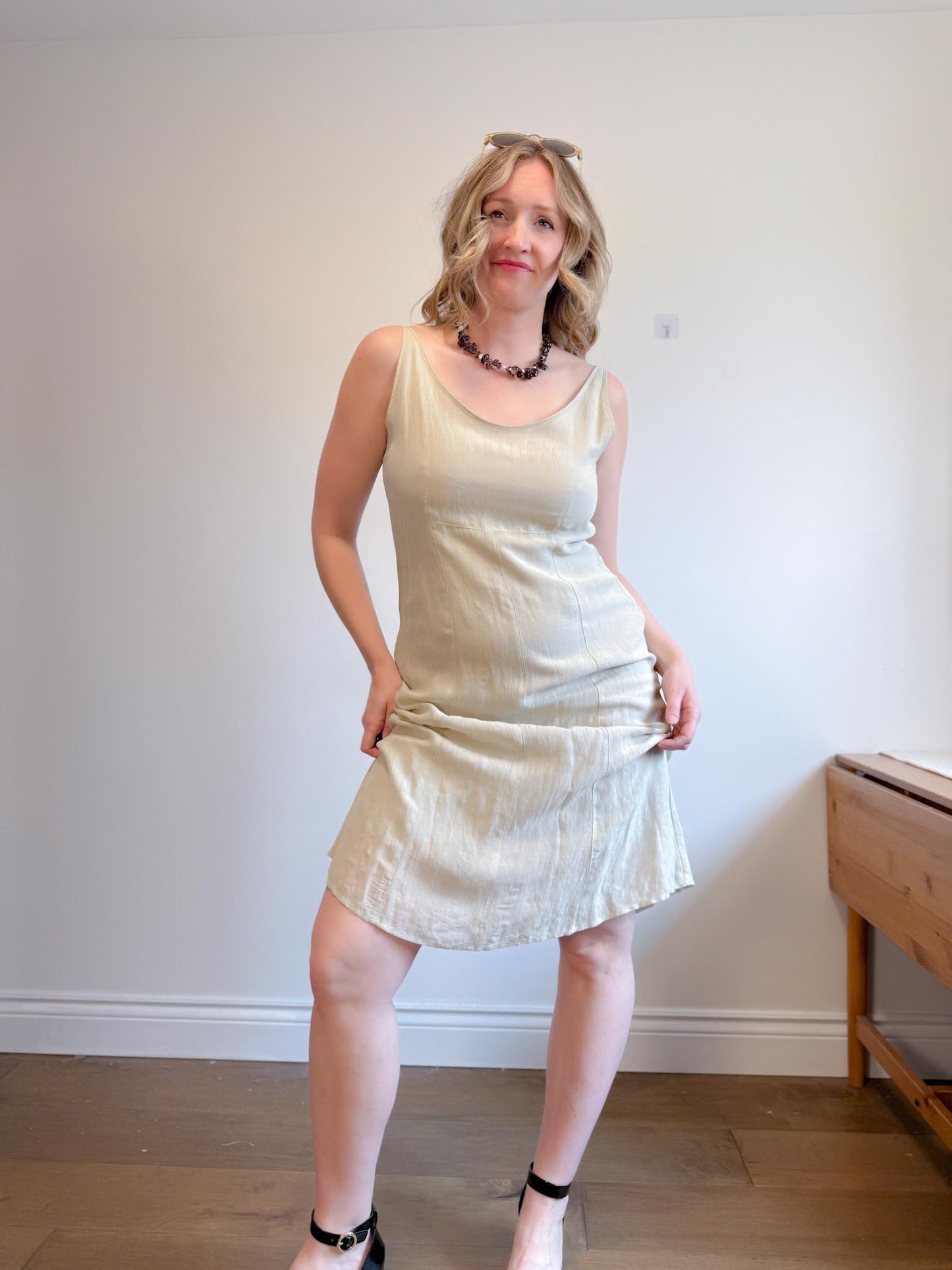 Vintage Linen Midi Dress (Size M/L)
