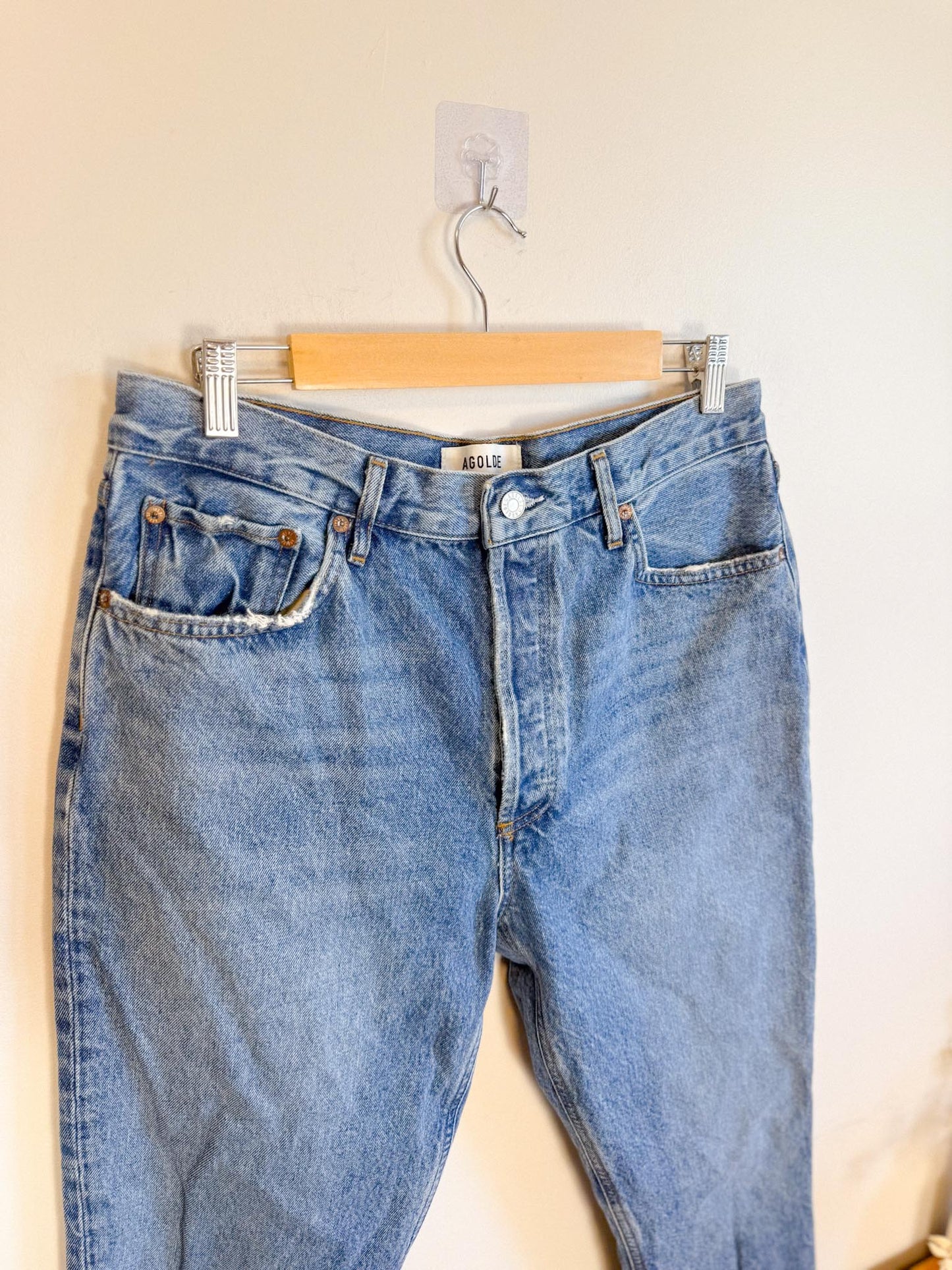 AGOLDE "Riley High Rise Straight Crop in Medium Wash" (Size 31)