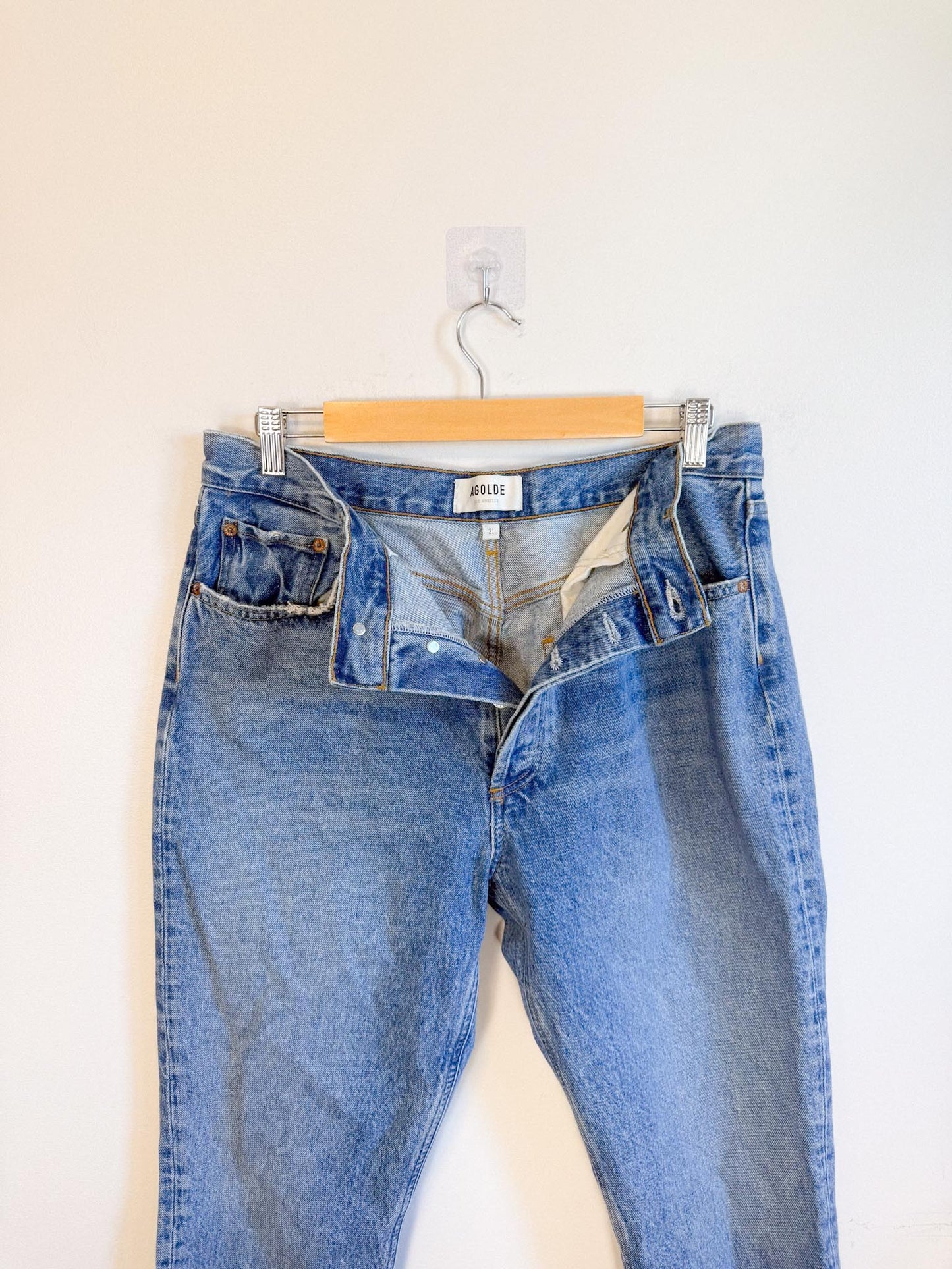 AGOLDE "Riley High Rise Straight Crop in Medium Wash" (Size 31)