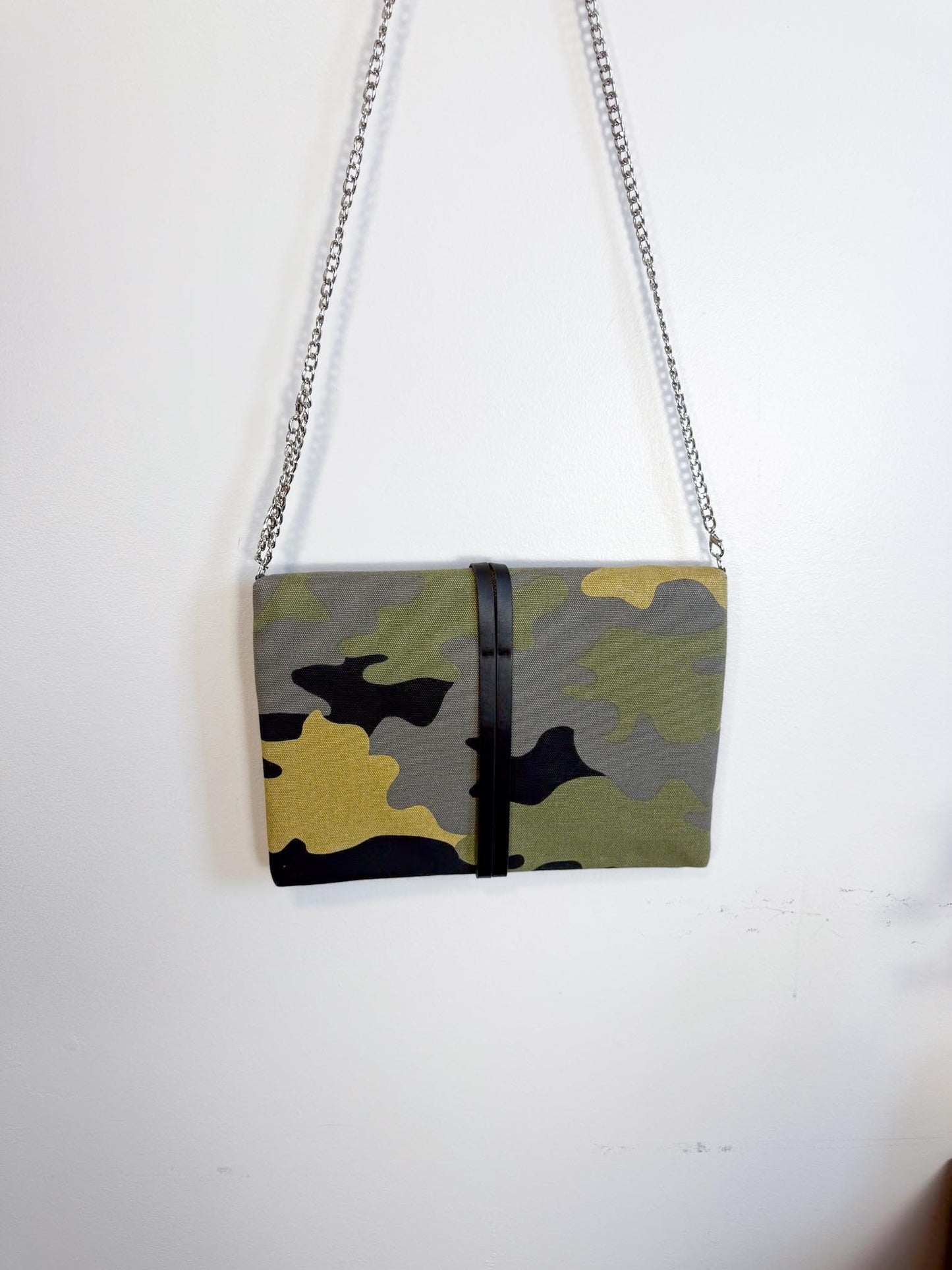 Stella & Dot Bellamy Camo Clutch with Metal Chain