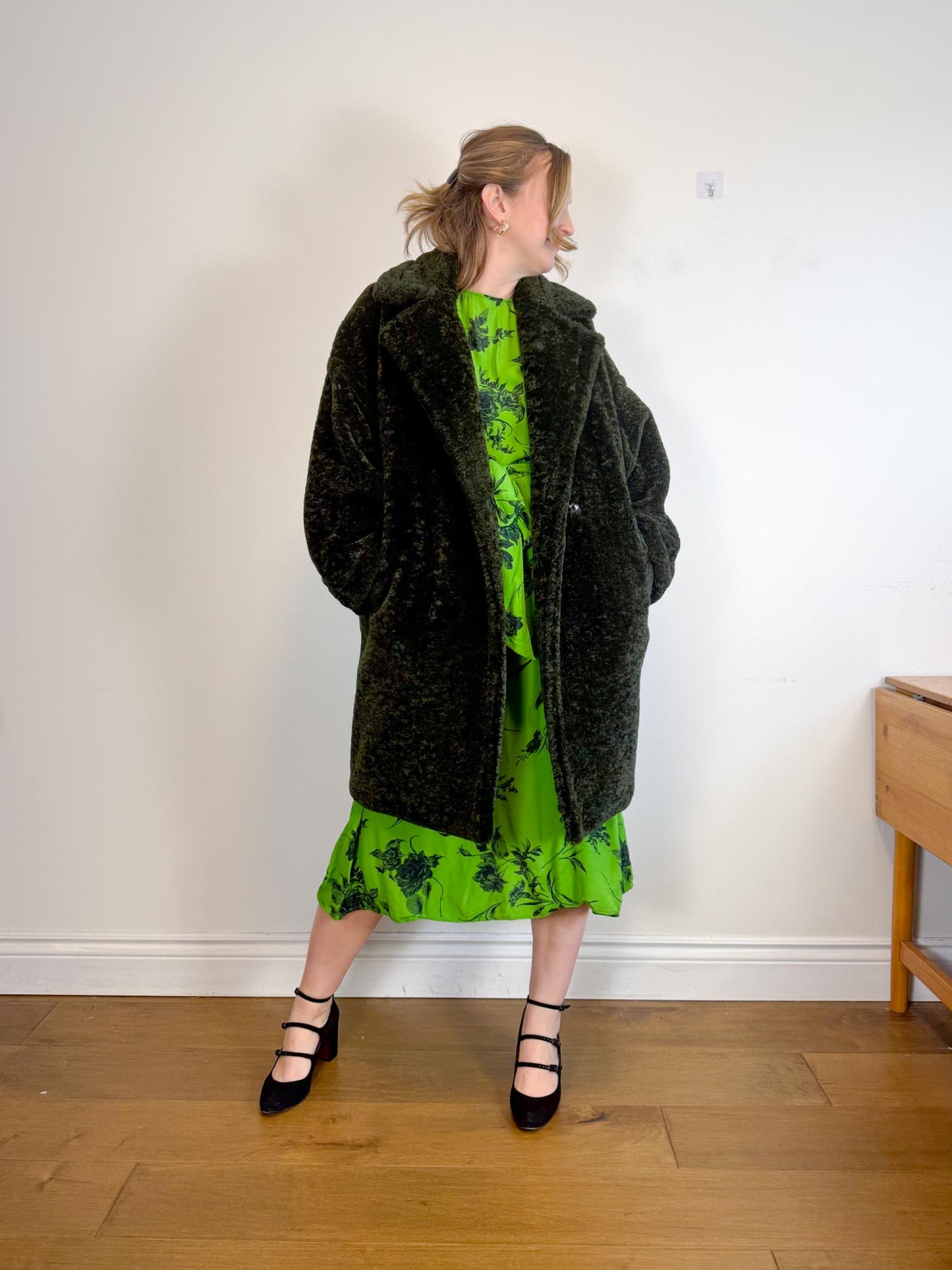 LAUREN VIDAL "Luna Faux Fur Shearling Jacket in Dark Green" (Size M/L)