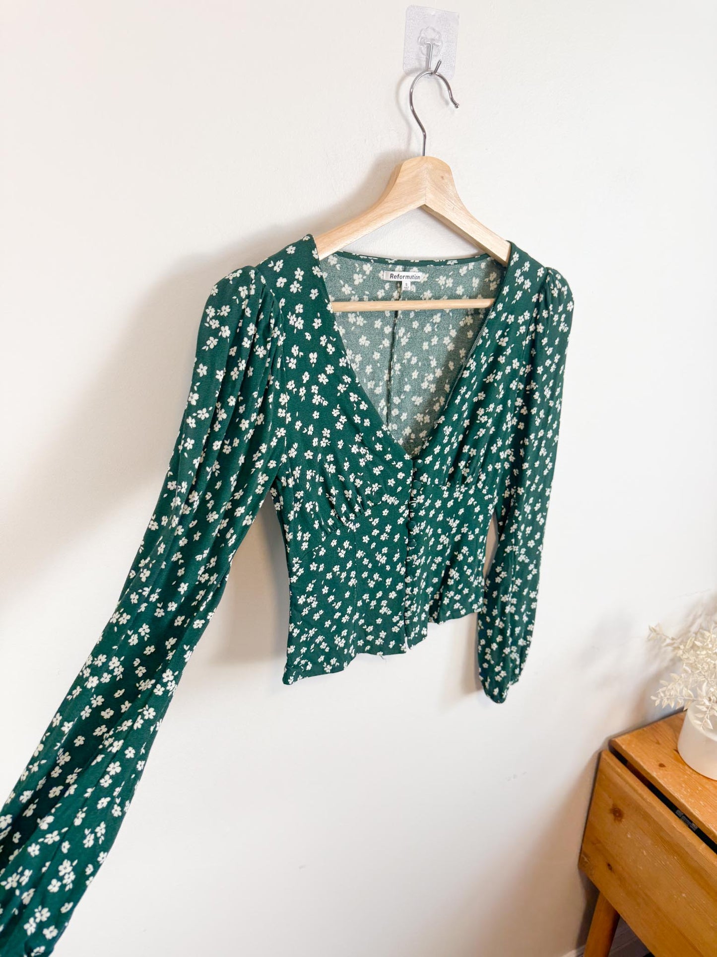 Reformation "Nell Top in Green Floral" (Size S)