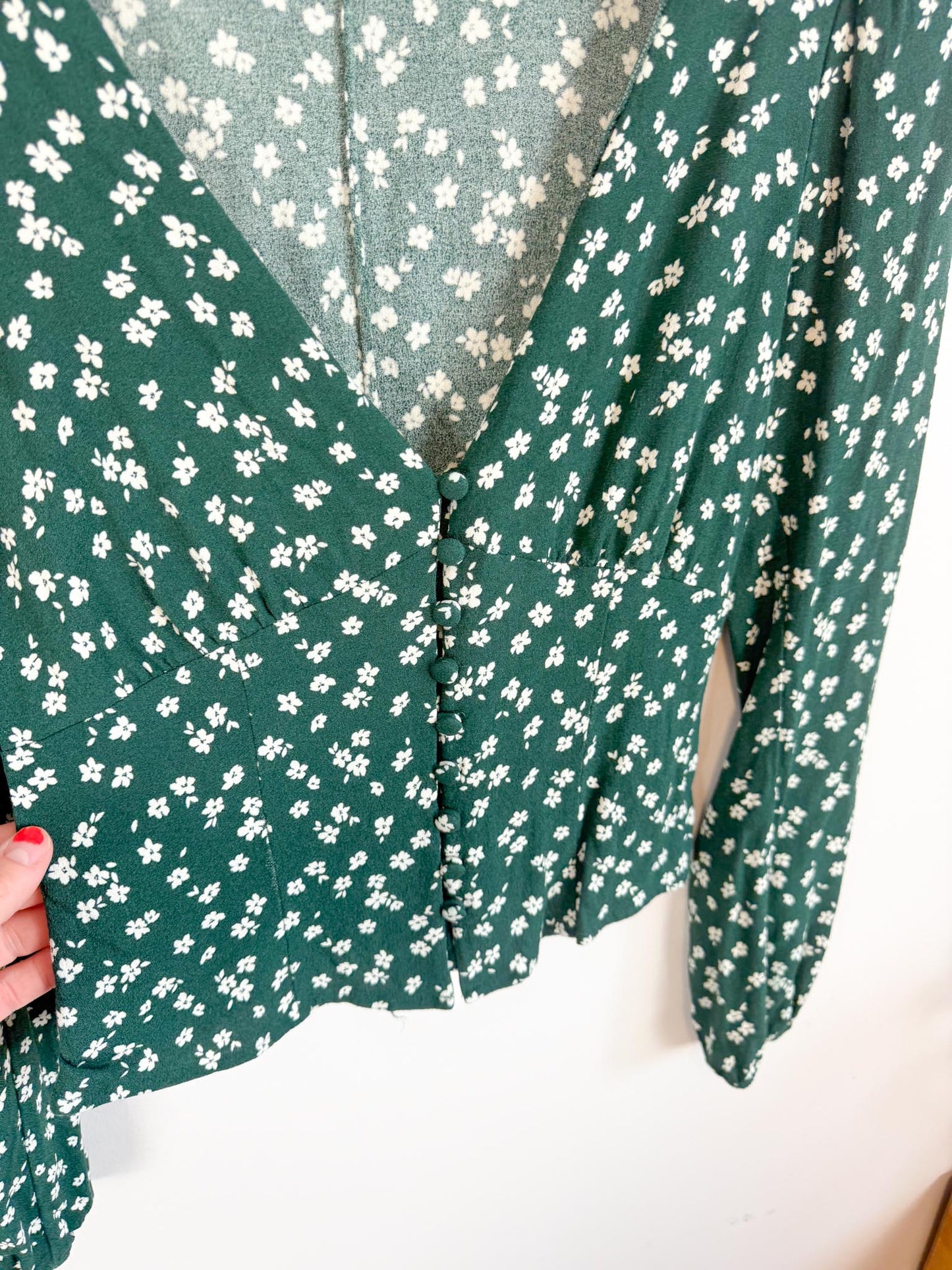 Reformation "Nell Top in Green Floral" (Size S)