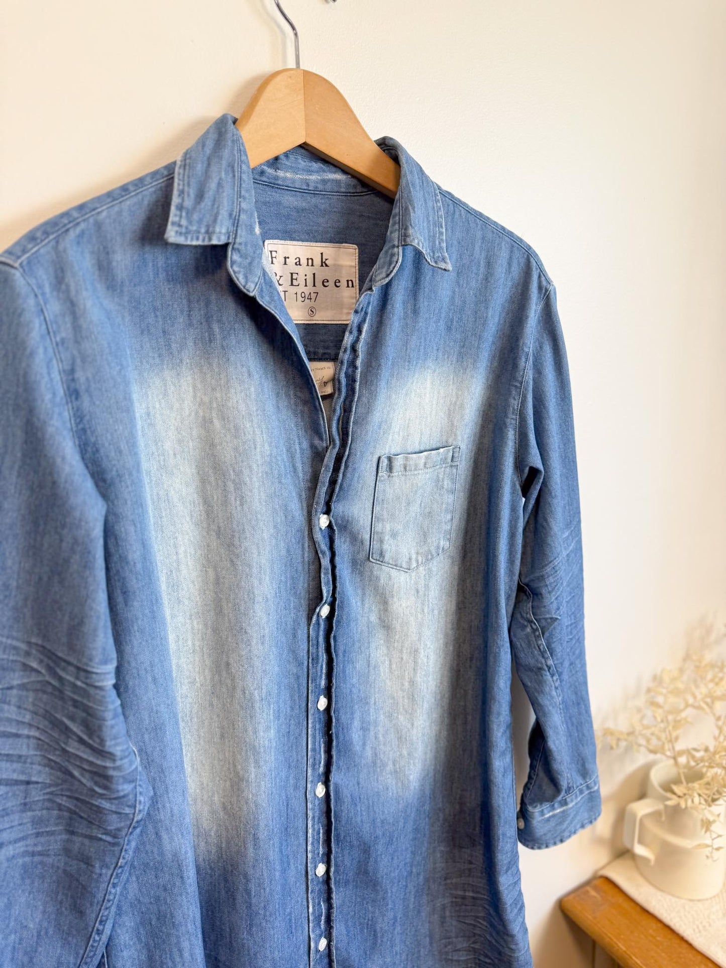 Frank & Eileen "Mary Ruffle Ruffle Collar Shirtdress" (Size S/M)
