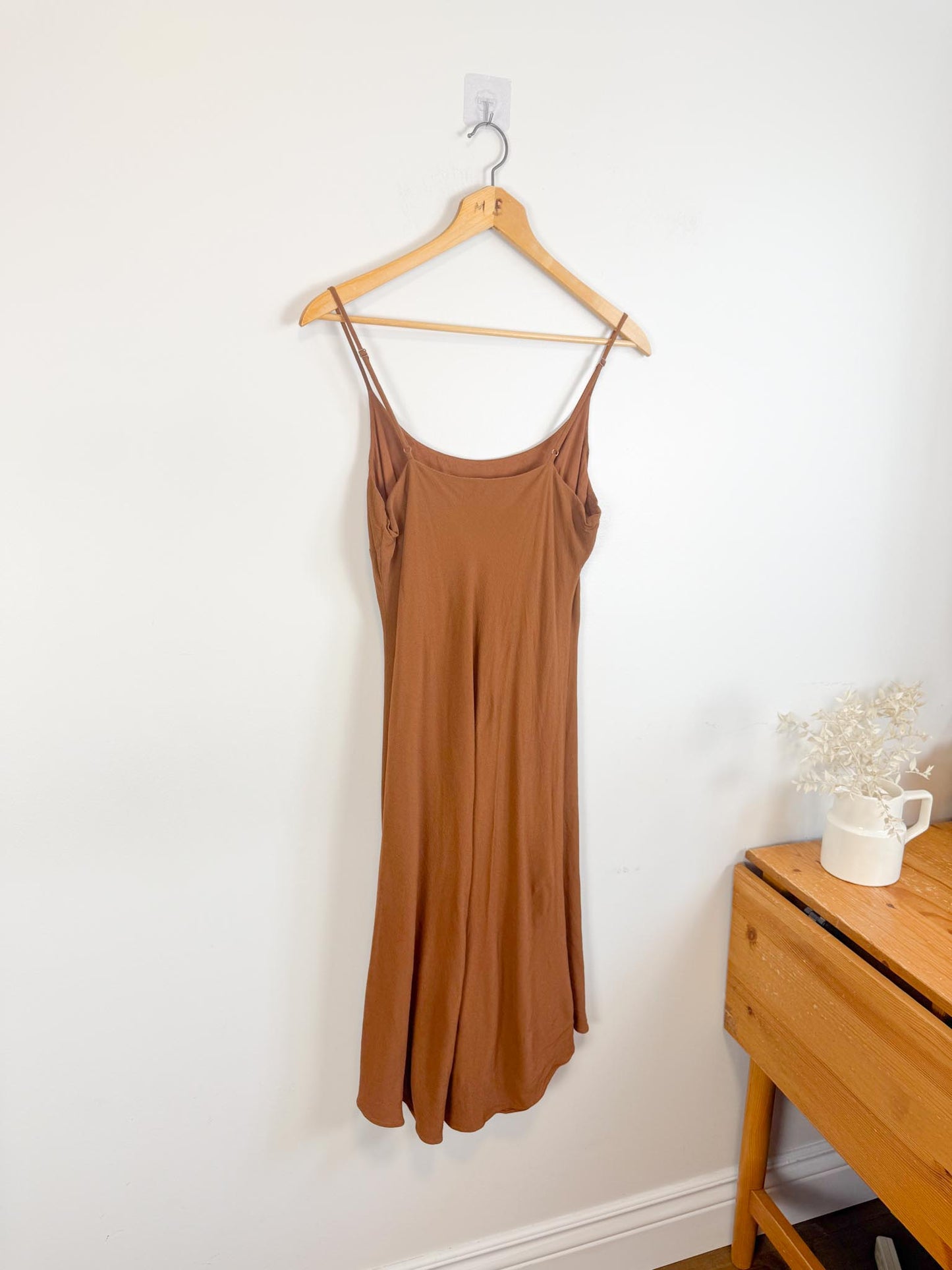 SUNDEH Aritzia Midi Dress in Brown (Size L)