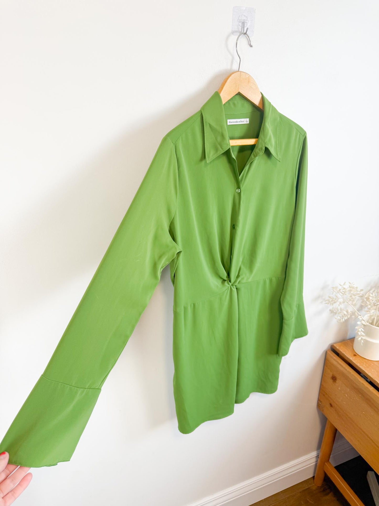 Abercrombie Long Sleeve Front Twist Mini Dress in Green (Size L/XL)