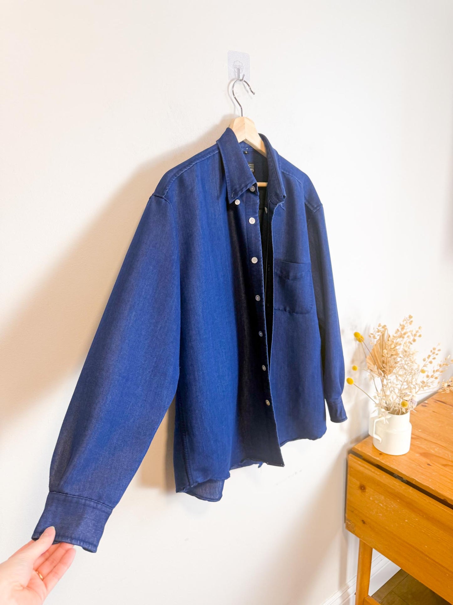 Vintage Nickleby’s UOMO Button Down in Dark Blue (Size L)