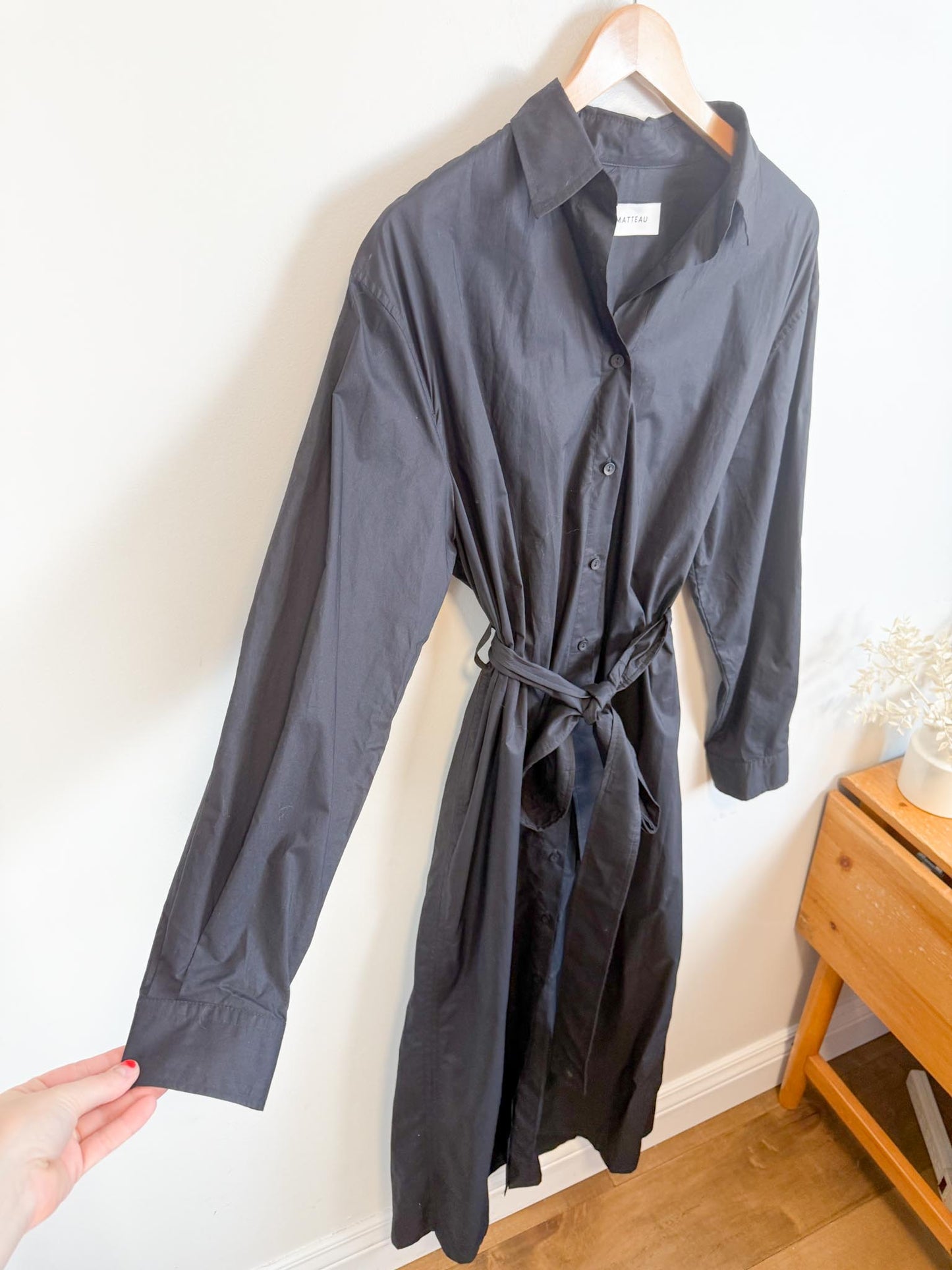 MATTEAU "Everyday Shirt Dress in Black" (Size M/L)