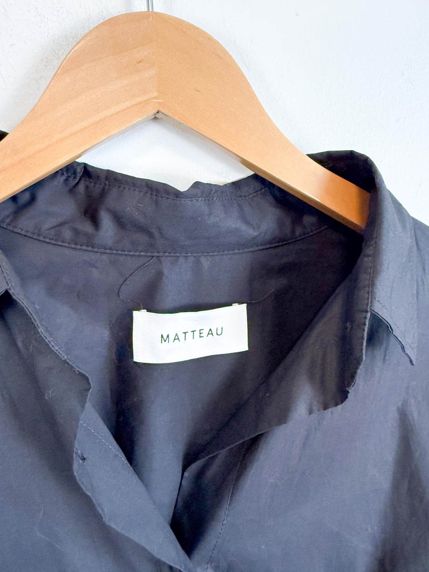 MATTEAU "Everyday Shirt Dress in Black" (Size M/L)