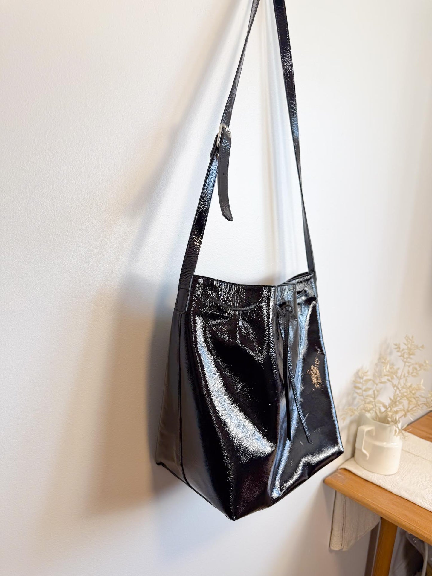 L’Intervalle Black Patent Crossbody Purse
