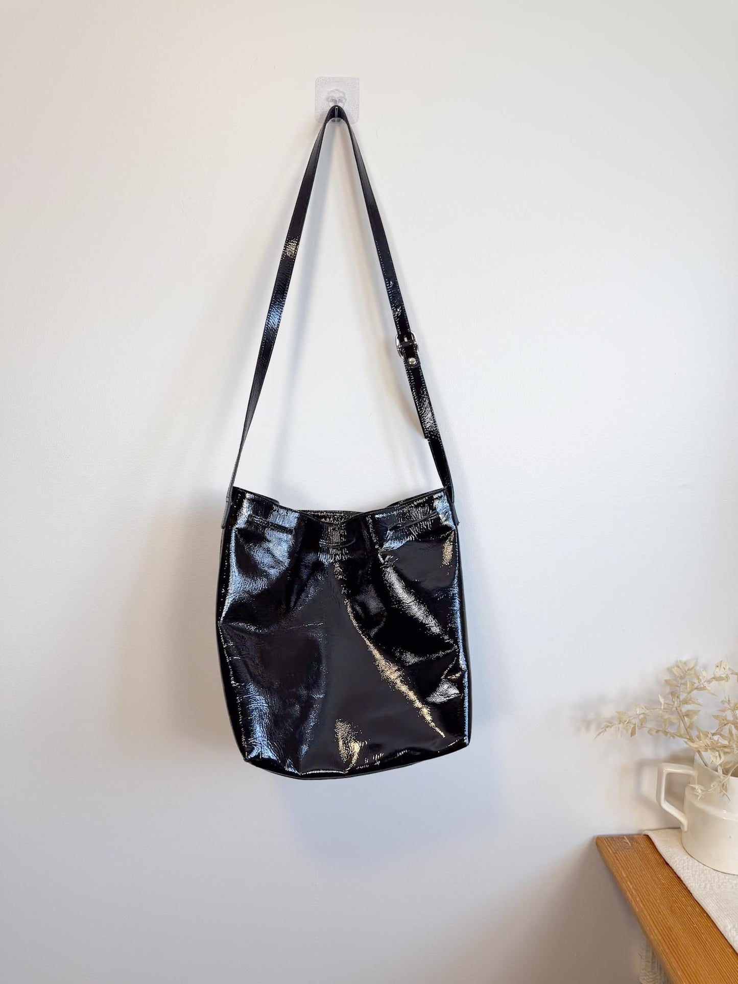 L’Intervalle Black Patent Crossbody Purse