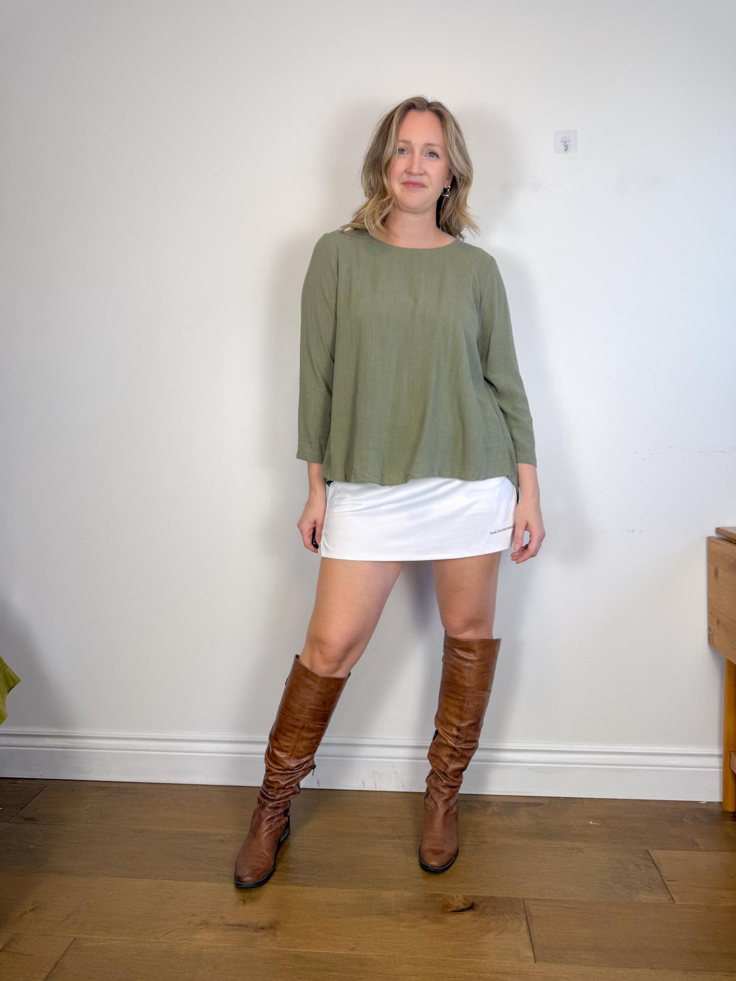 Amanda Moss Slow Fashion "The Neala Top in Sage Green" (Size M/L)