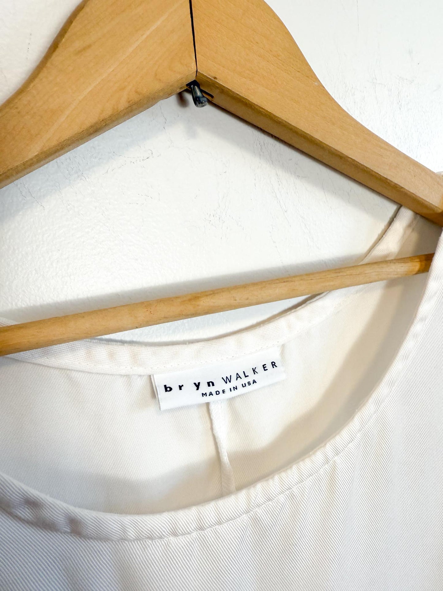 Brynn Walker Sleeveless Tencel Shirt in Off White (Size XS-M)