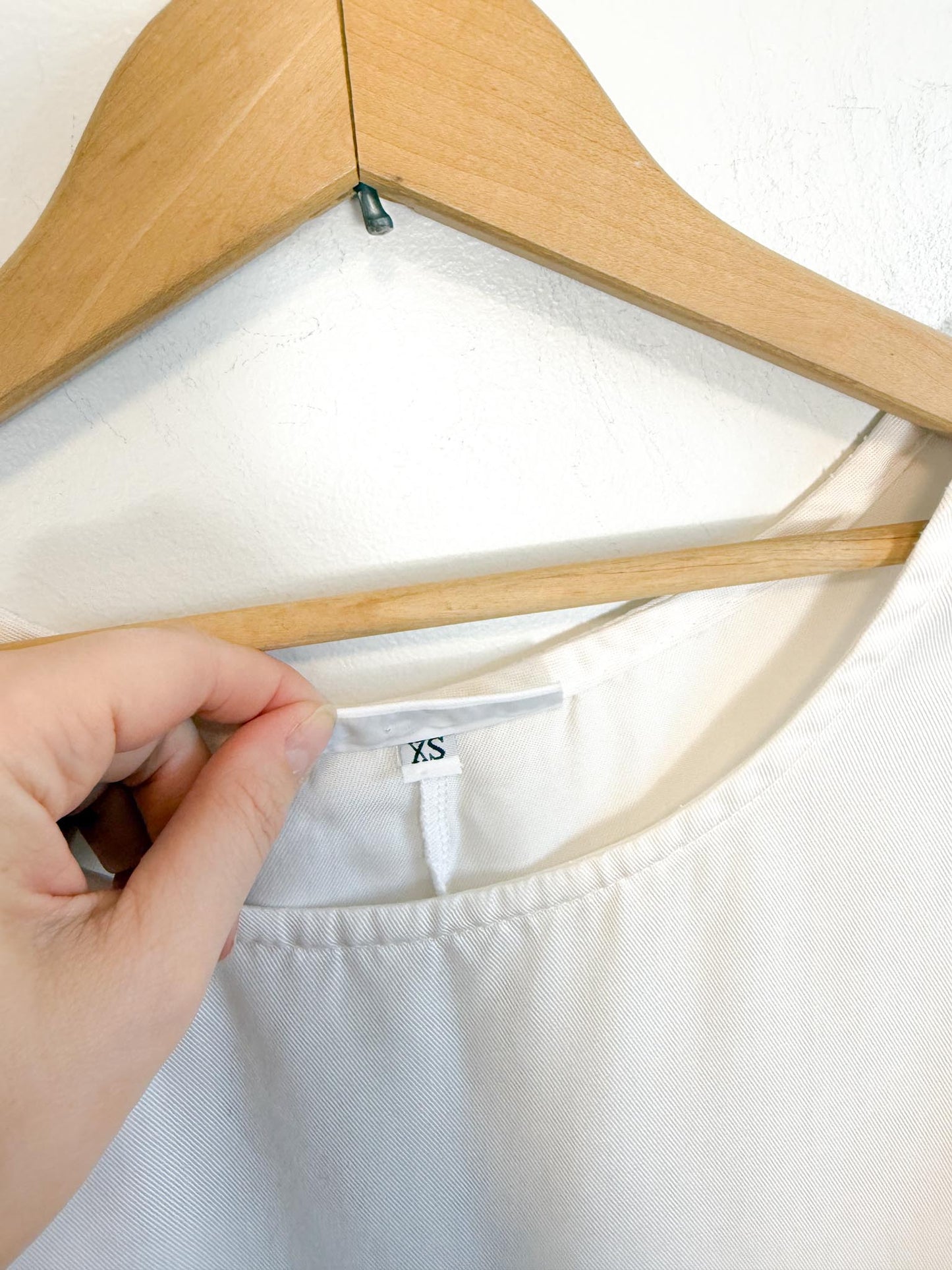 Brynn Walker Sleeveless Tencel Shirt in Off White (Size XS-M)