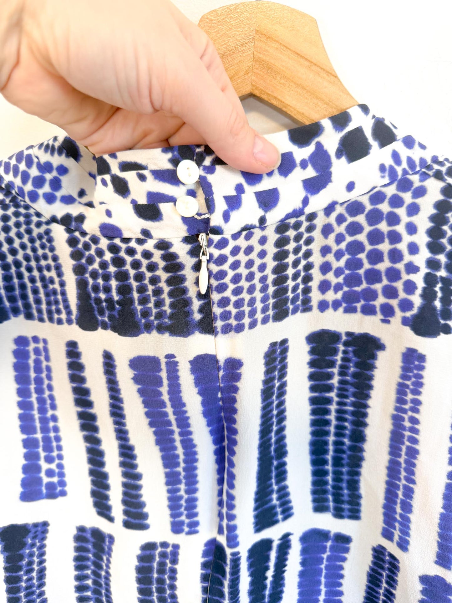 MaxMara Designer Silk Blouse in Blue/White SOLD AS IS (Size L)