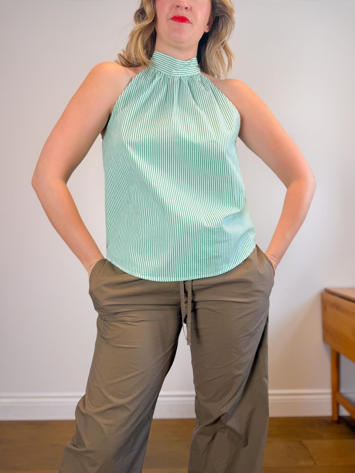 J.Crew "Tie-Neck Poplin Cotton Top in Green/White" (Size 10)