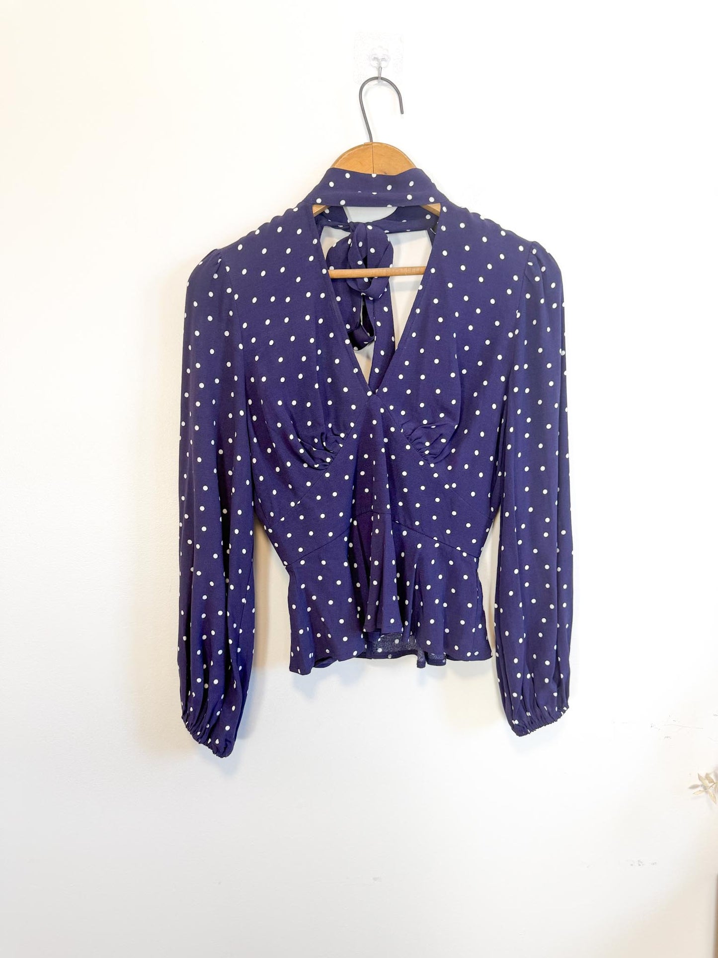 Nobody’s Child Polka Dot High Neck Blouse in Purple/White NWT(Size S)