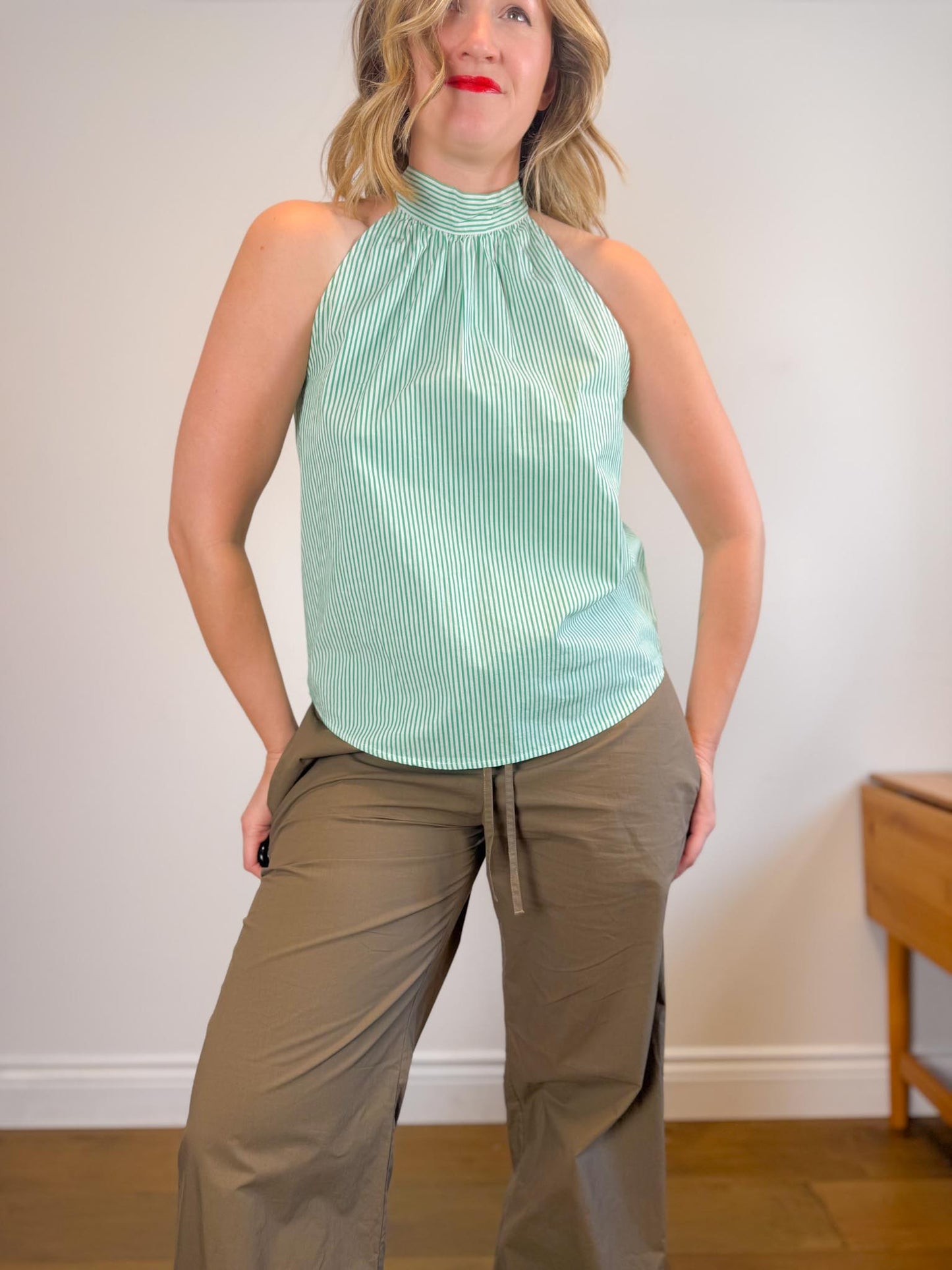 J.Crew "Tie-Neck Poplin Cotton Top in Green/White" (Size 10)