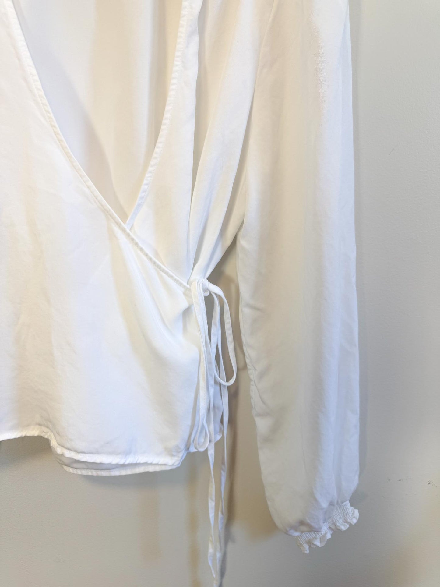 Wilfred "Gracious Blouse in White" (Size M)