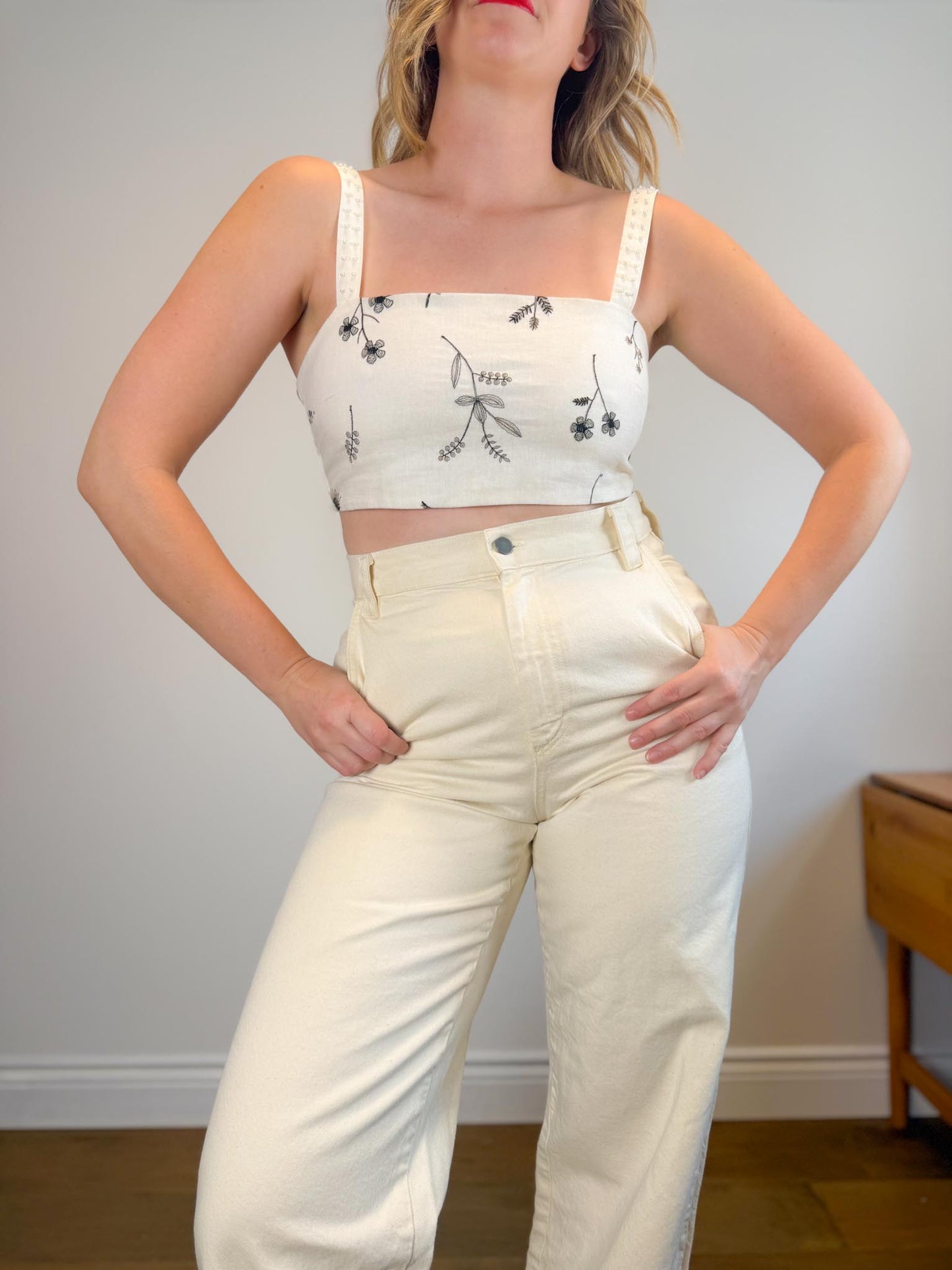 House of Harlow Linen Crop Top (Size M)