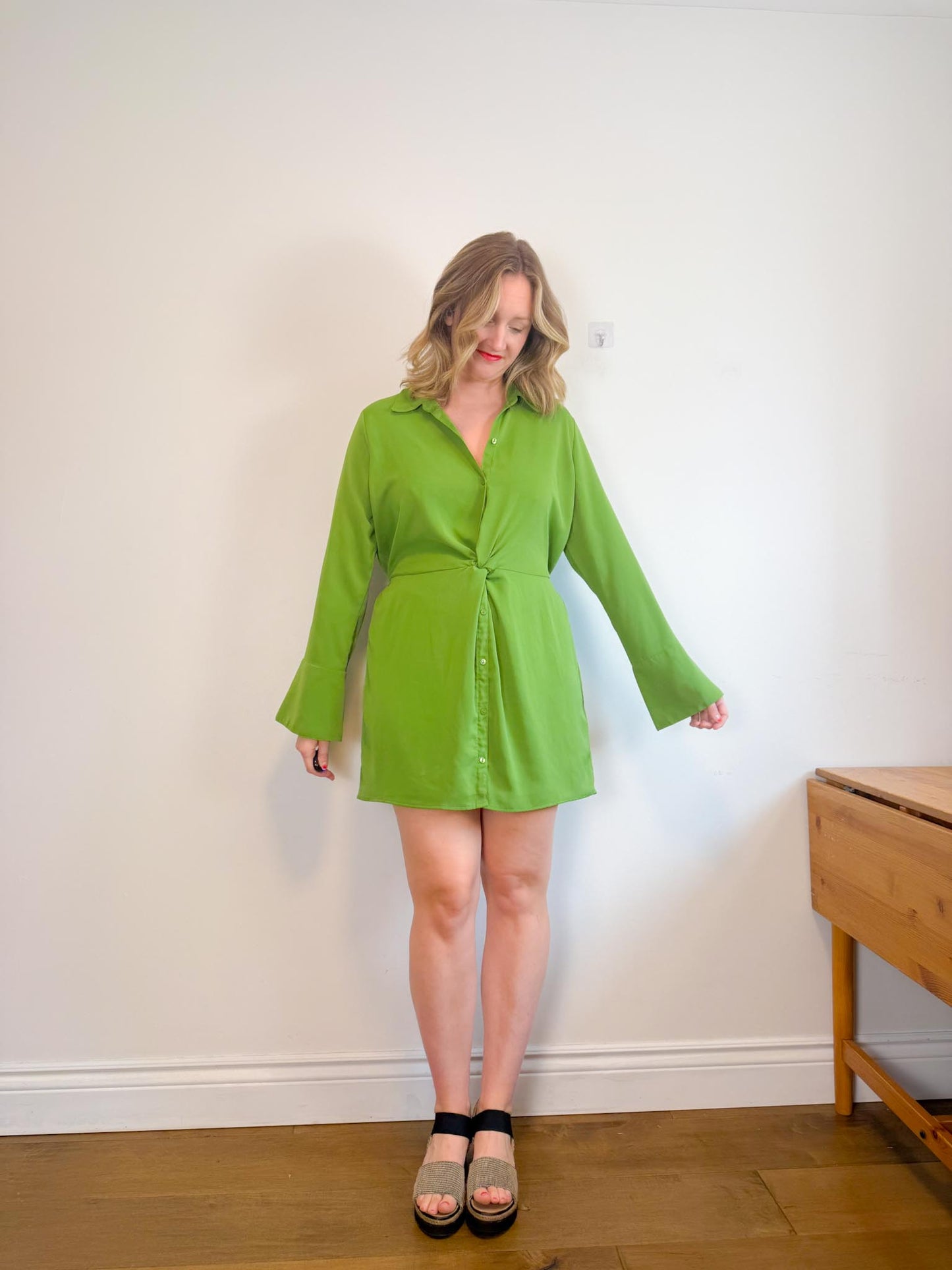 Abercrombie Long Sleeve Front Twist Mini Dress in Green (Size L/XL)