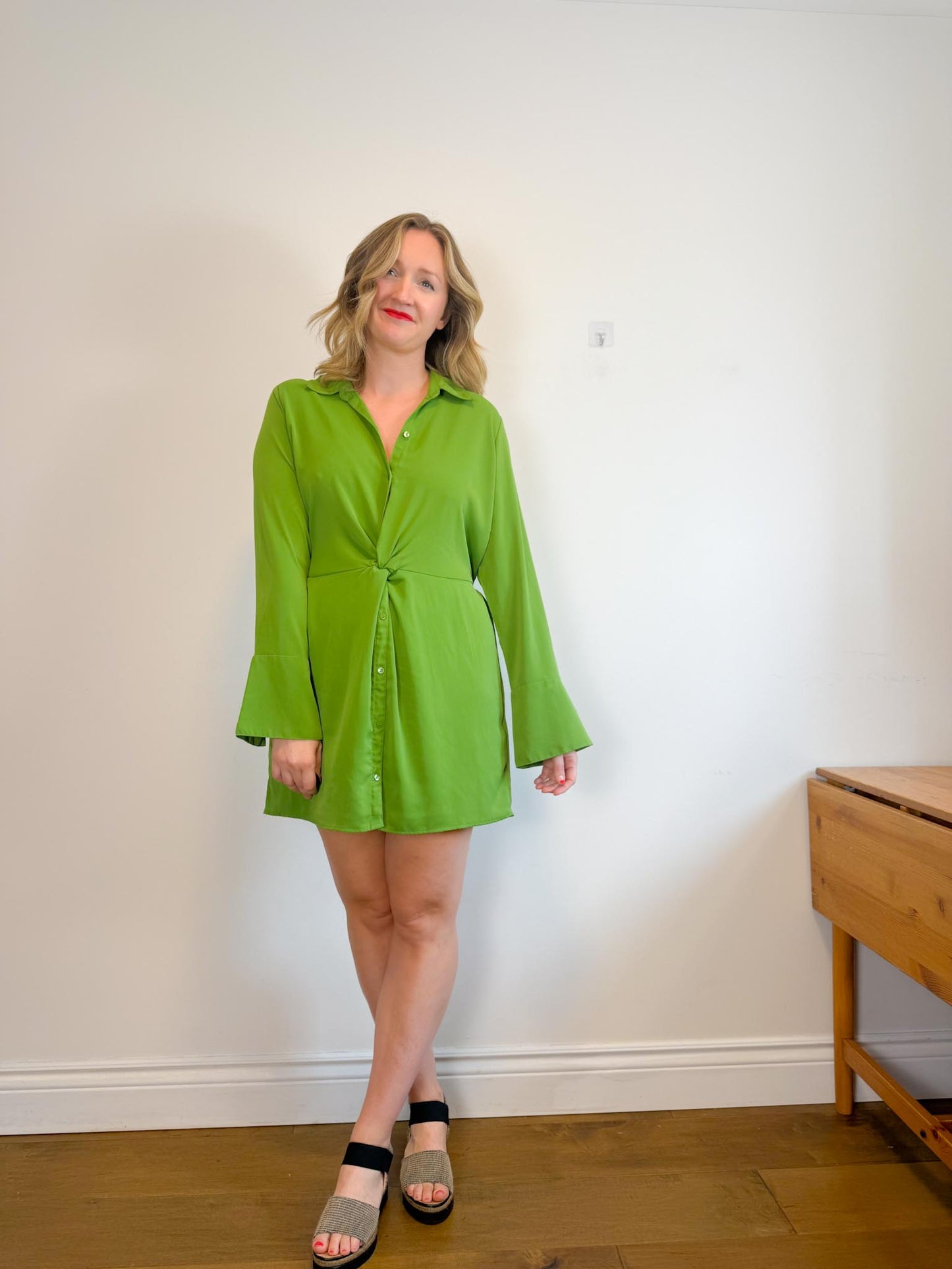 Abercrombie Long Sleeve Front Twist Mini Dress in Green (Size L/XL)