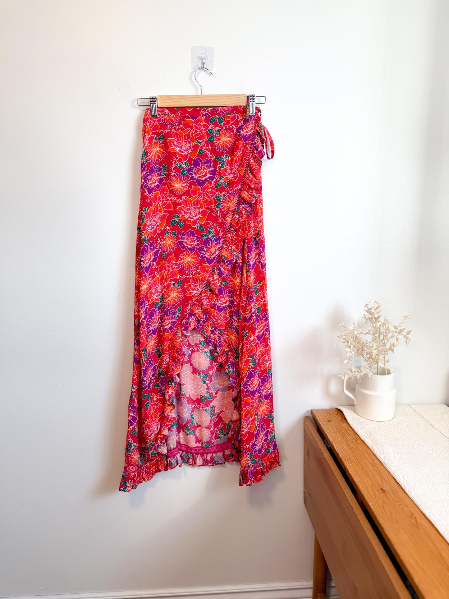Paloma Blue Silk Crepe De Chine Top & Skirt Set (Size S)