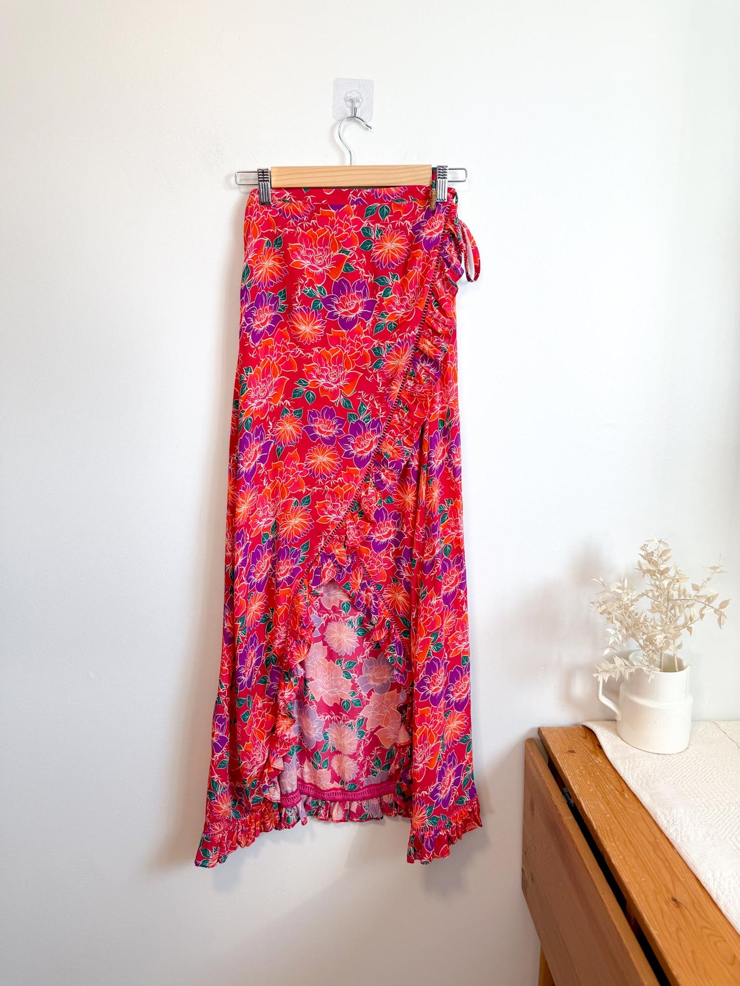 Paloma Blue Silk Crepe De Chine Top & Skirt Set (Size S)