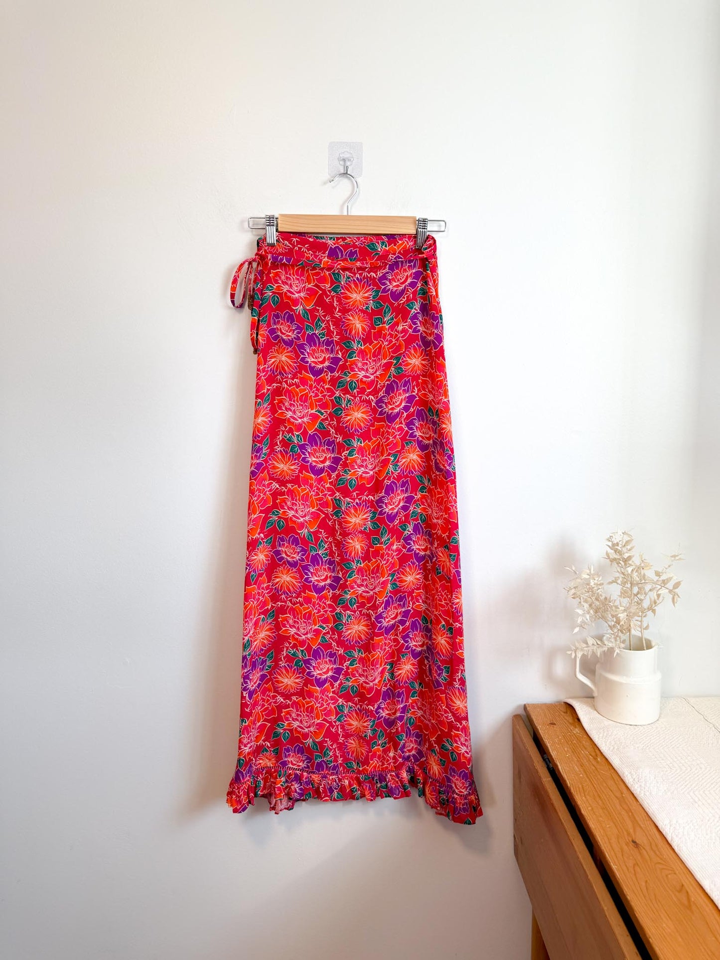 Paloma Blue Silk Crepe De Chine Top & Skirt Set (Size S)
