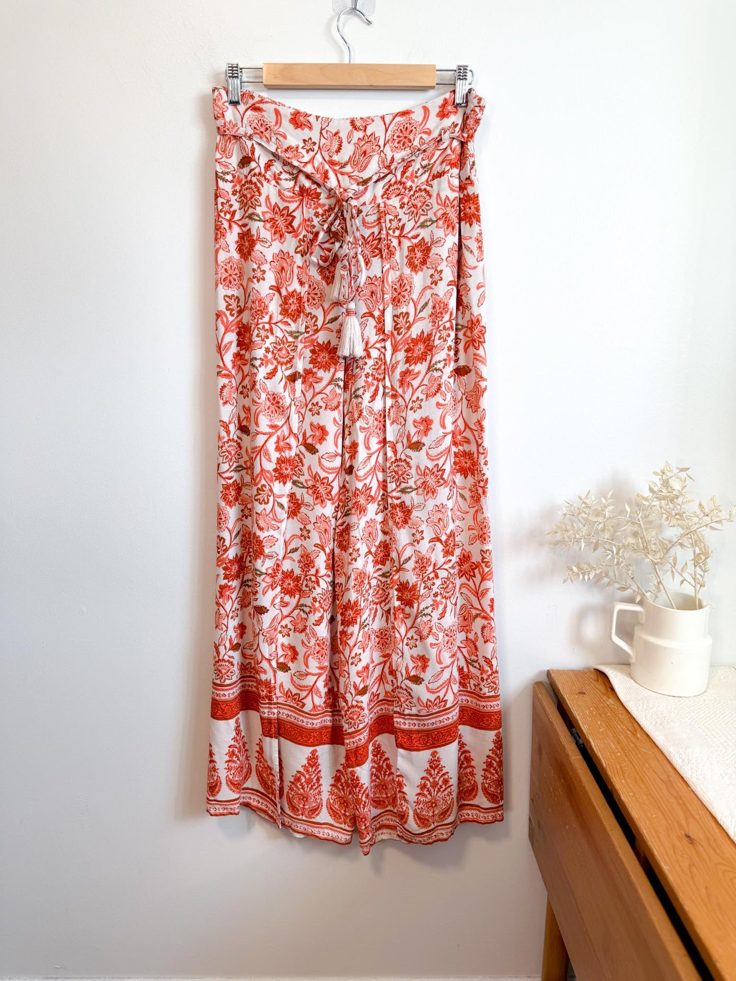 Band of the Free Wide Leg Pants with Slit (Size L)