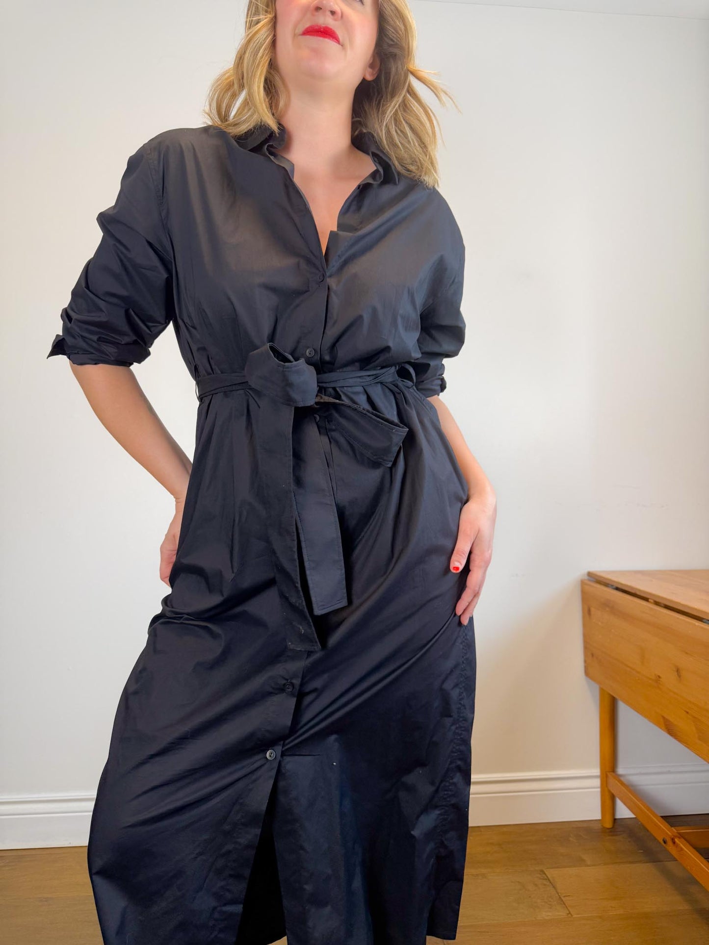 MATTEAU "Everyday Shirt Dress in Black" (Size M/L)