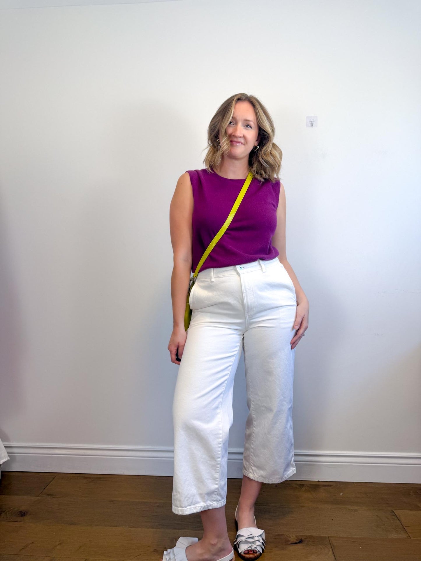 Massimo Dutti High Waist Wide Leg Jeans in White (Size 12)