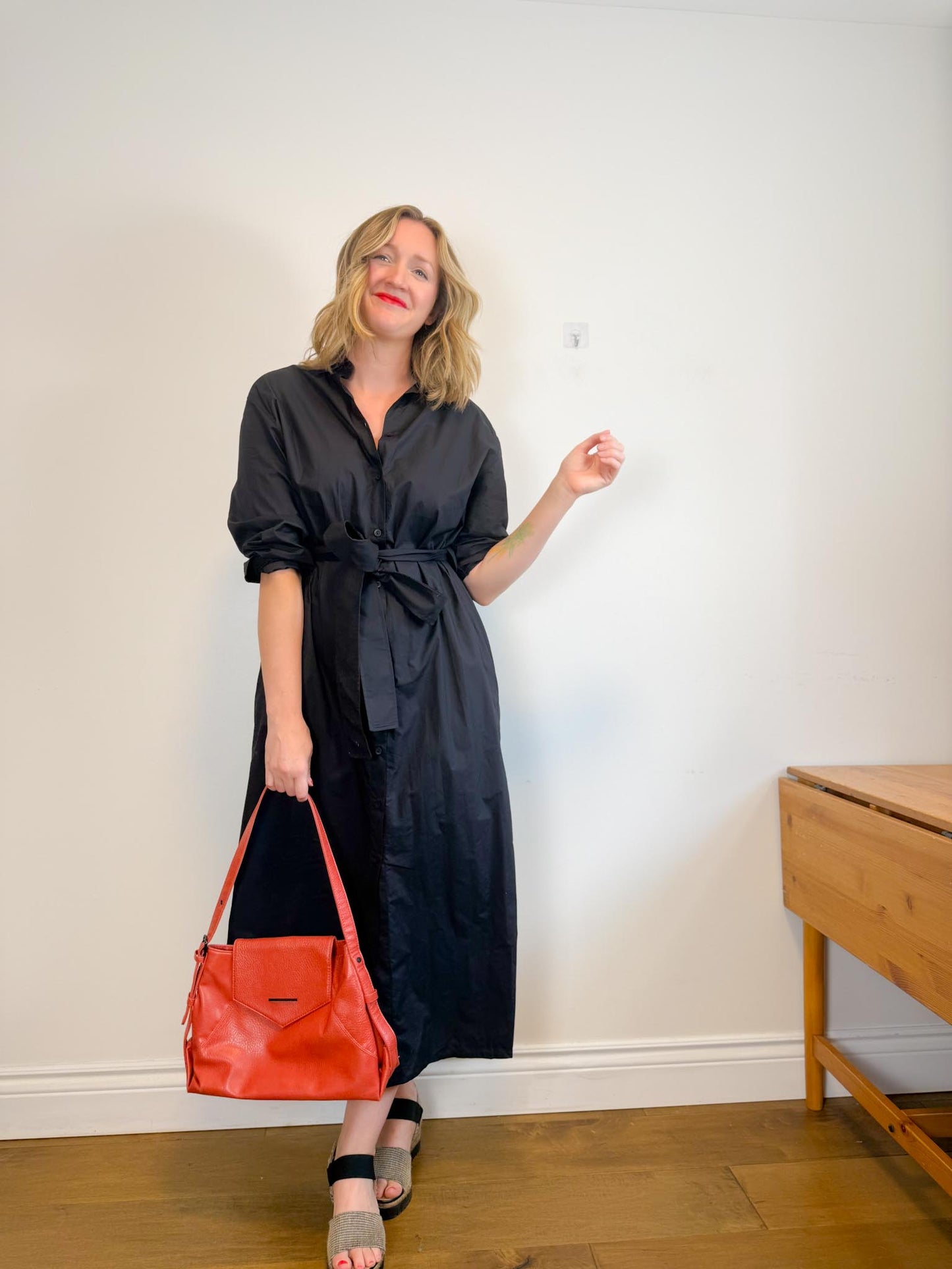 MATTEAU "Everyday Shirt Dress in Black" (Size M/L)