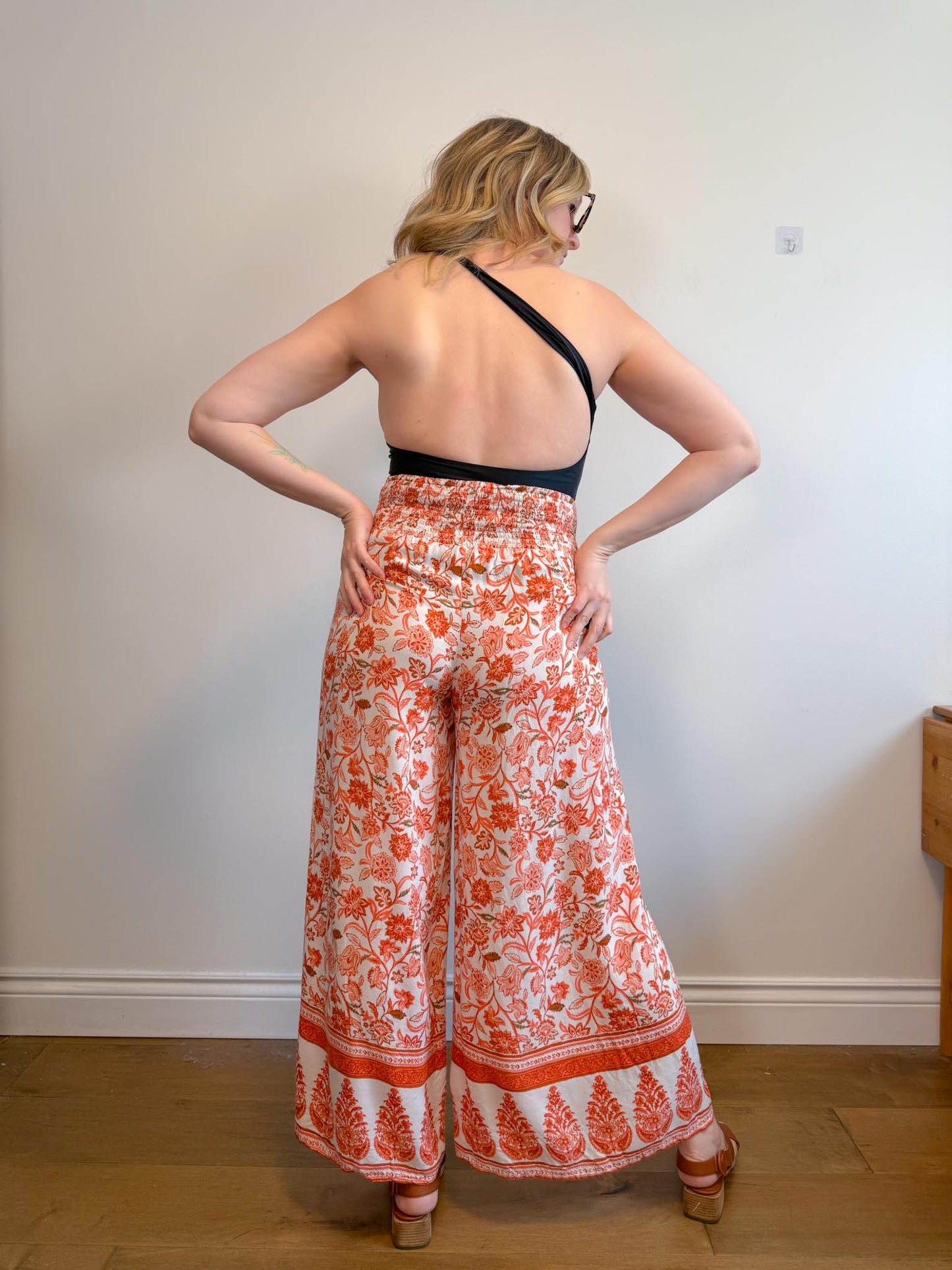 Band of the Free Wide Leg Pants with Slit (Size L)
